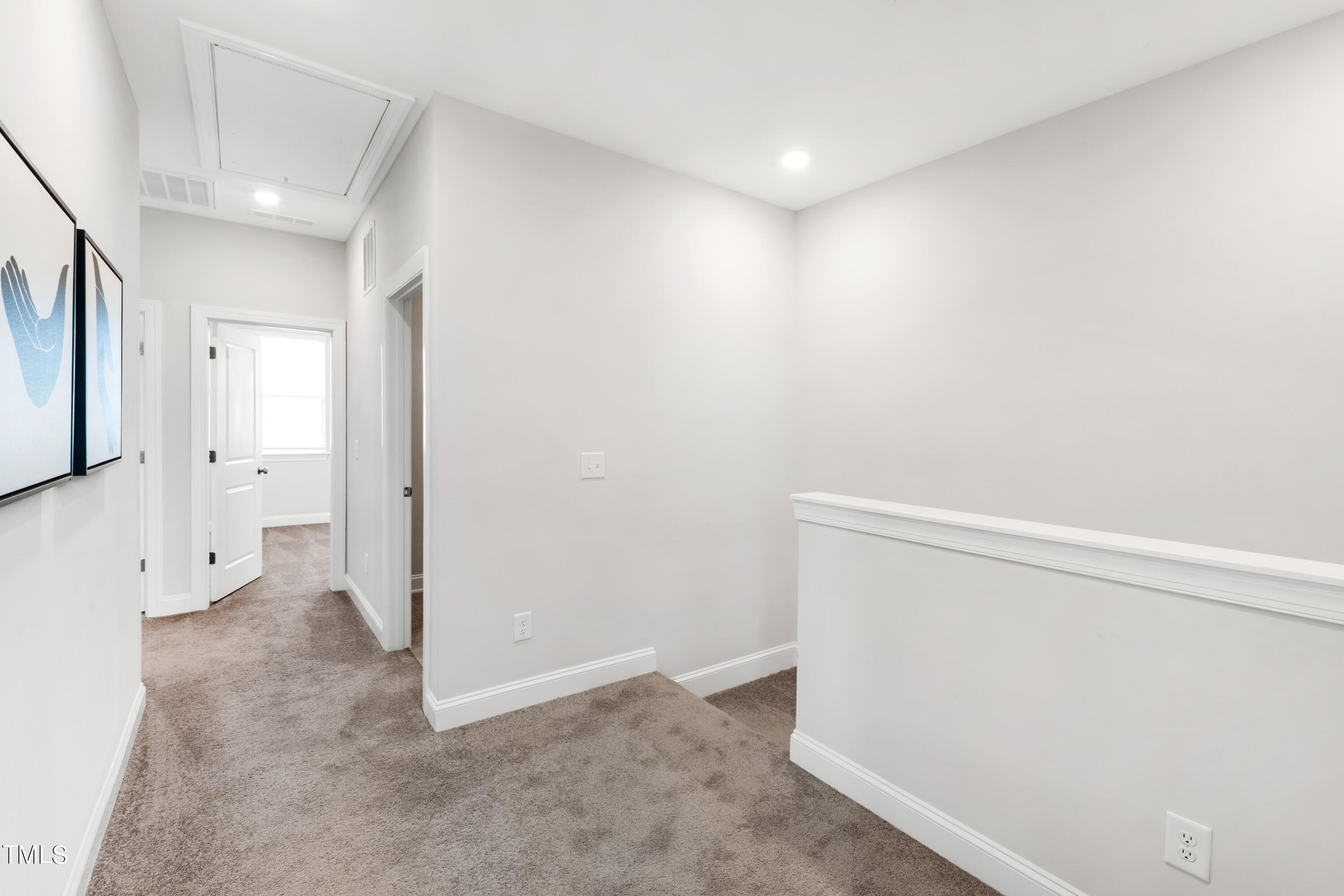 2883 Macintosh Woods Drive