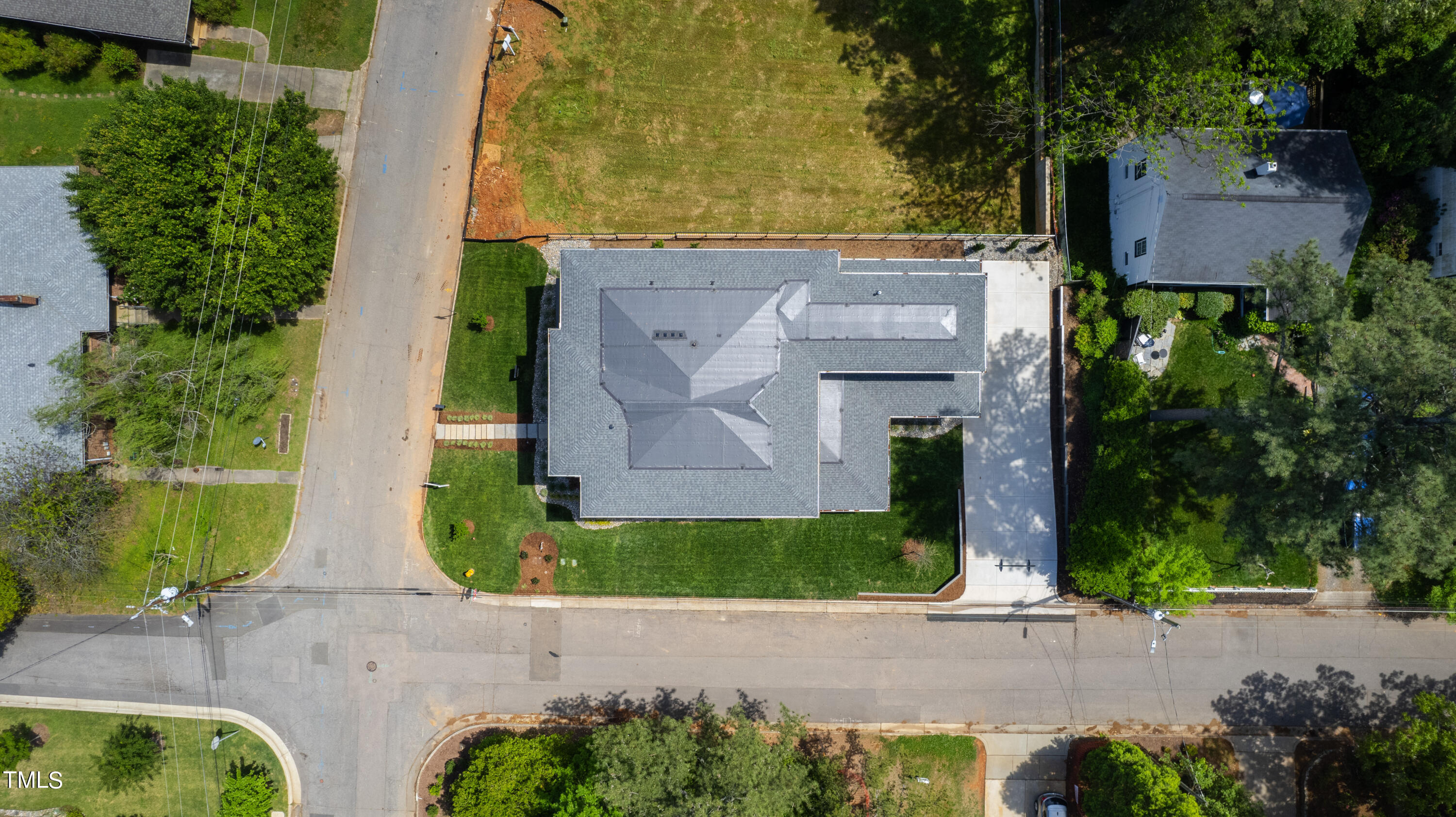 2421 Mayview Road