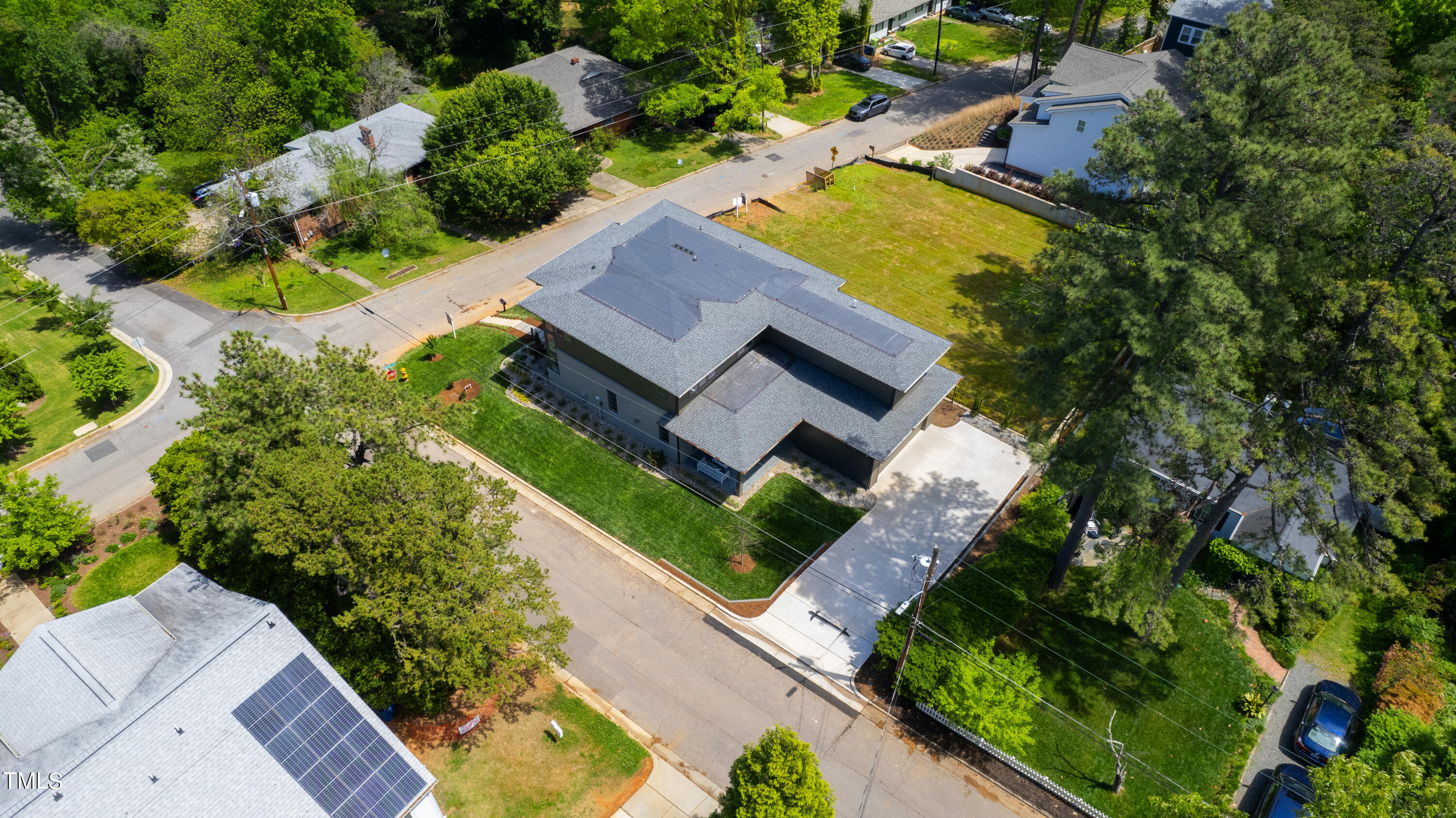 2421 Mayview Road