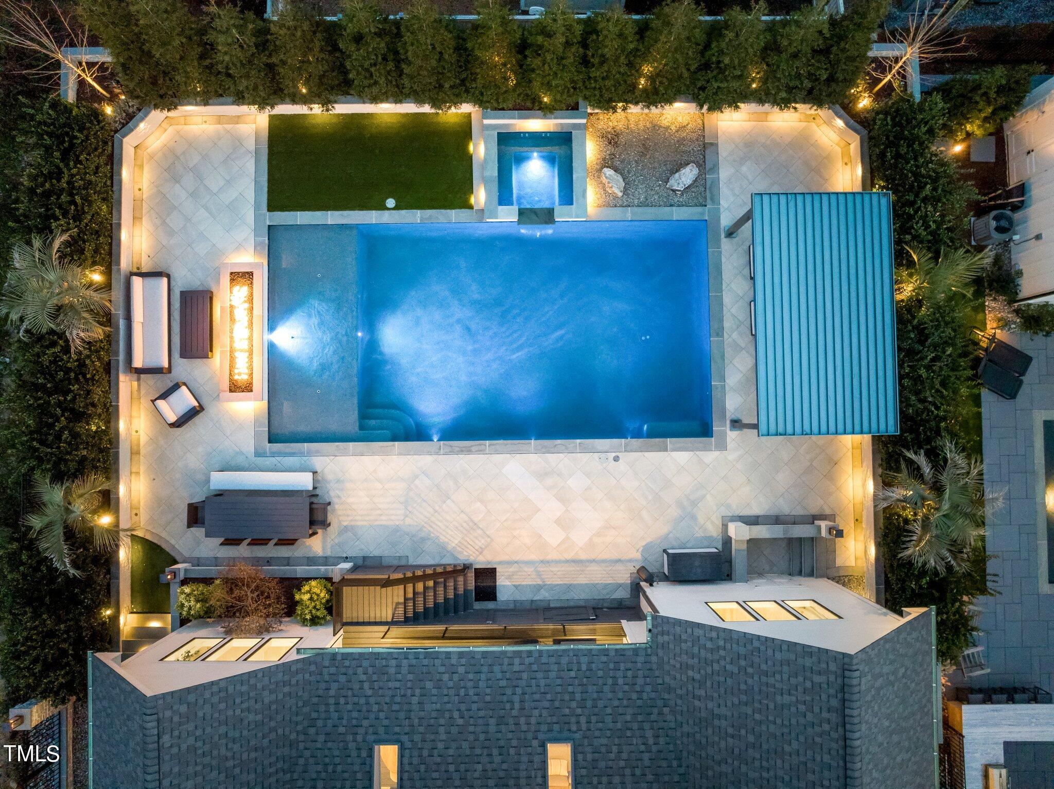 1234 Canterbury Road