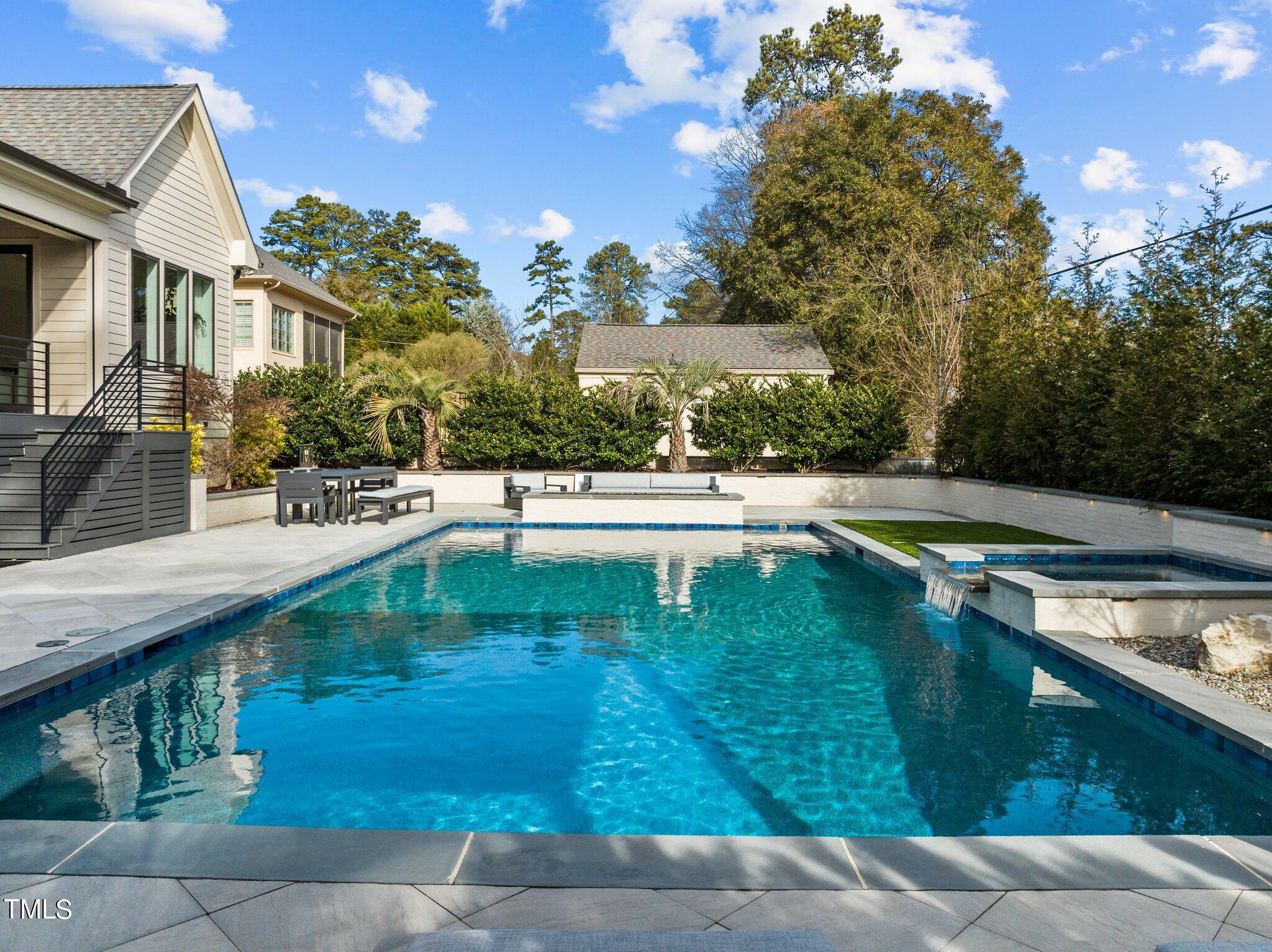 1234 Canterbury Road