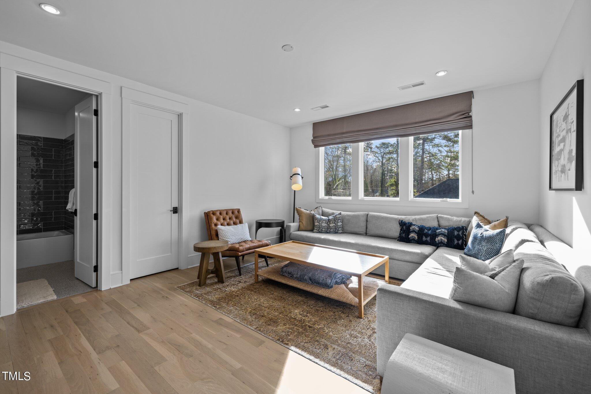 1234 Canterbury Road