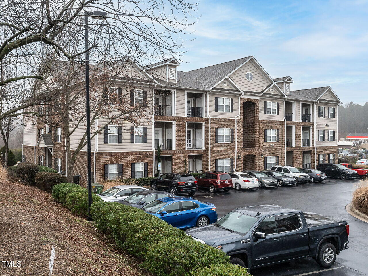 2610 Oldgate Drive Unit: 303