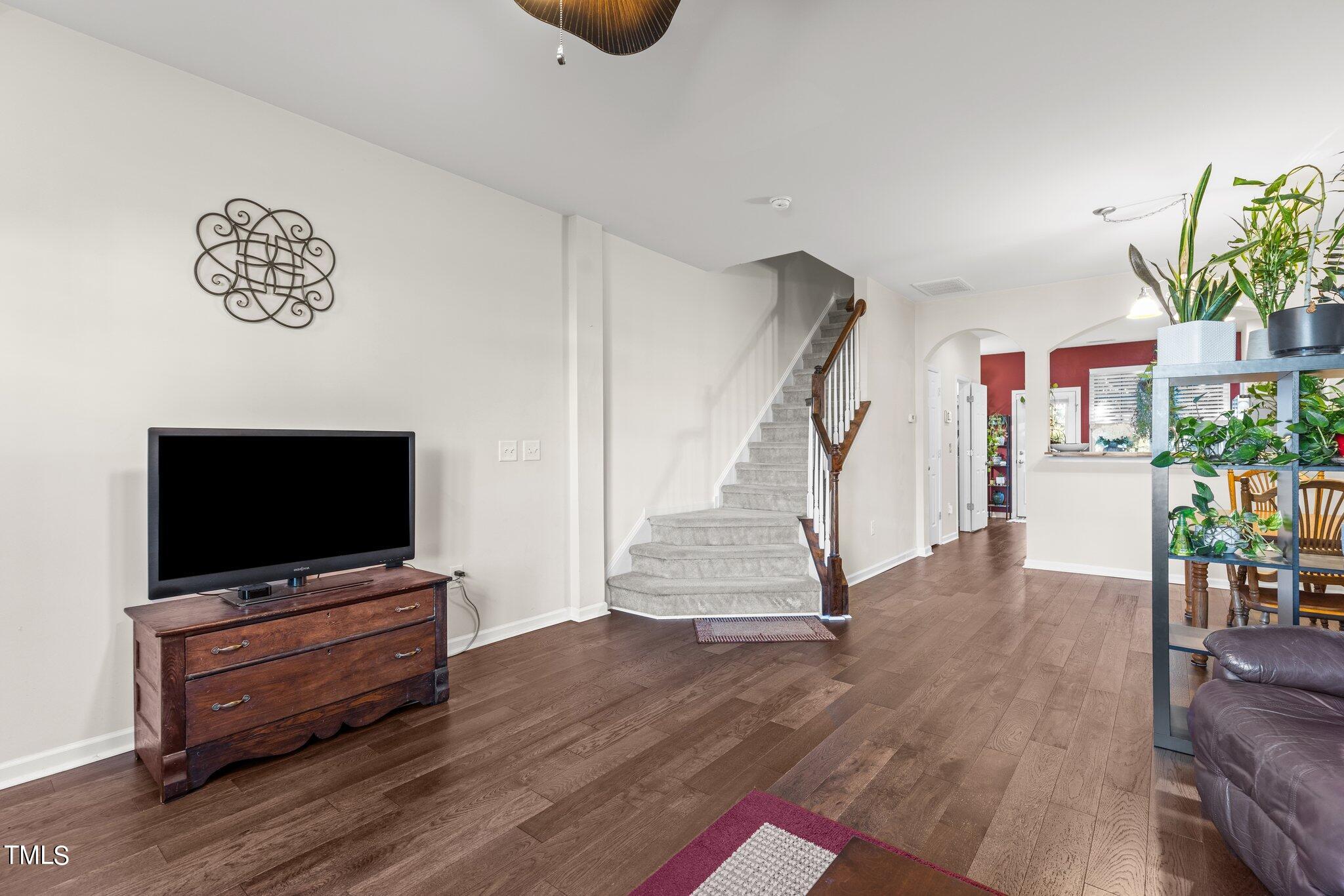 6708 Morgantown Street