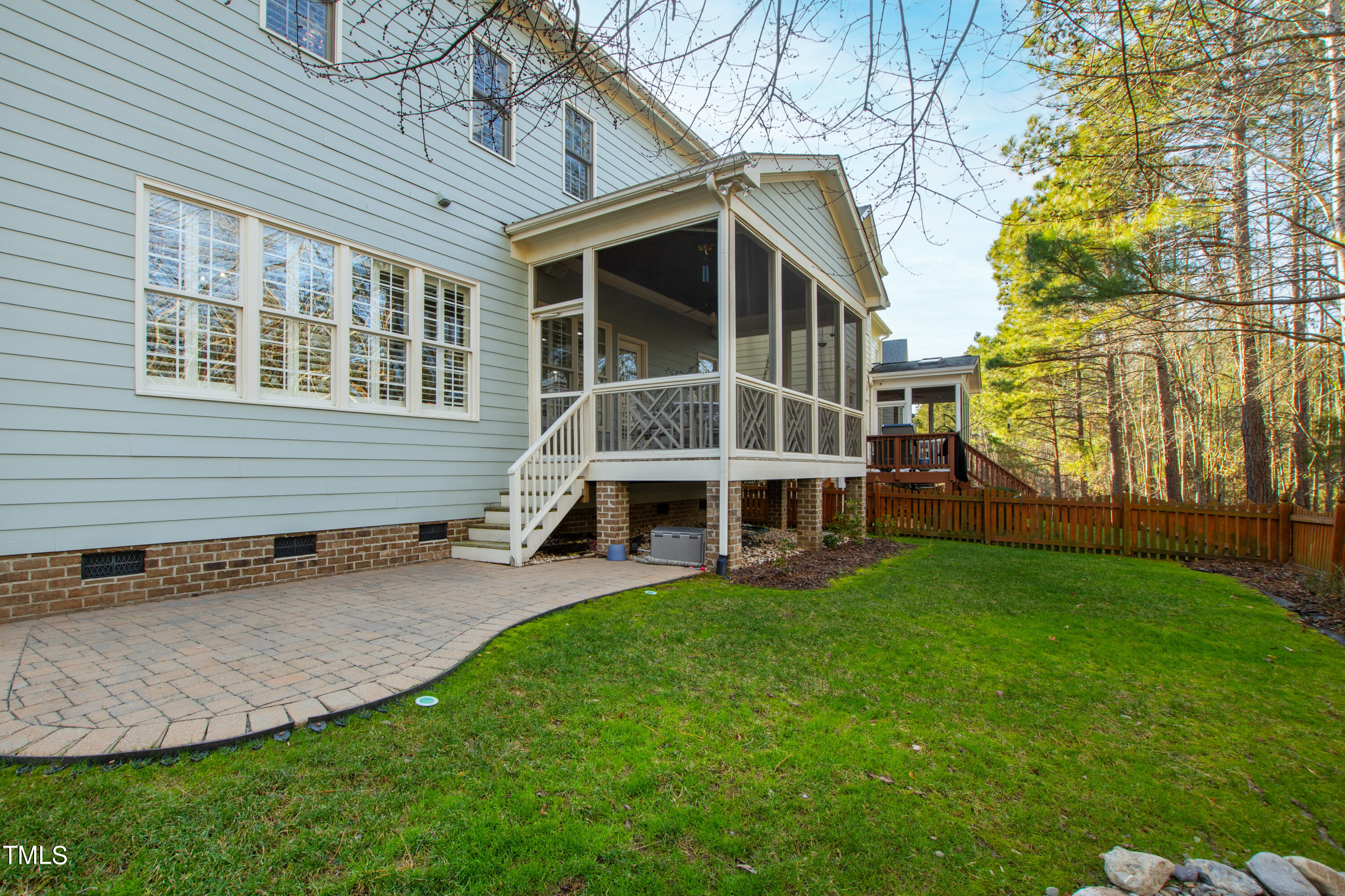 2735 Cameron Pond Drive