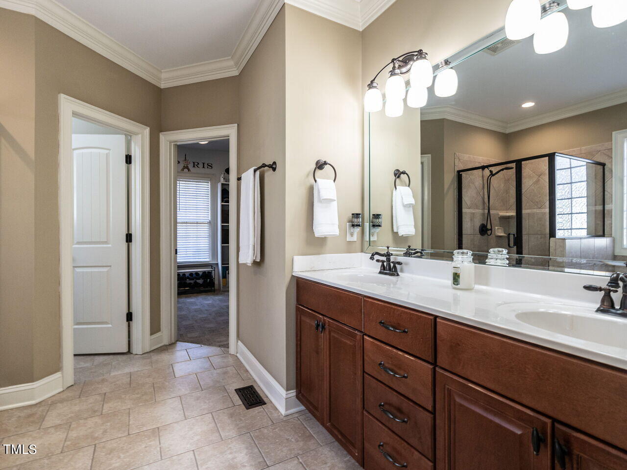 1173 Smith Creek Way