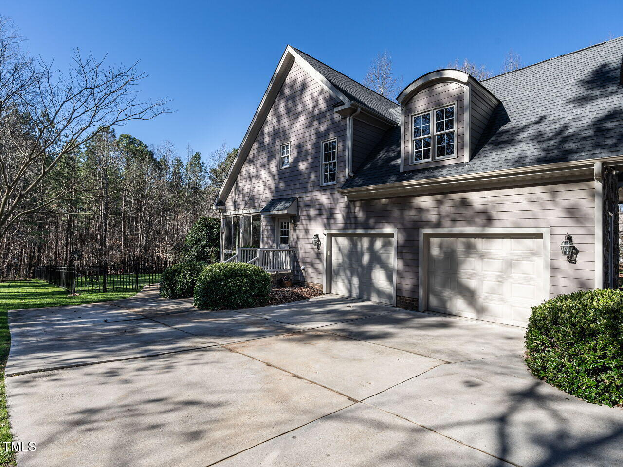 1173 Smith Creek Way