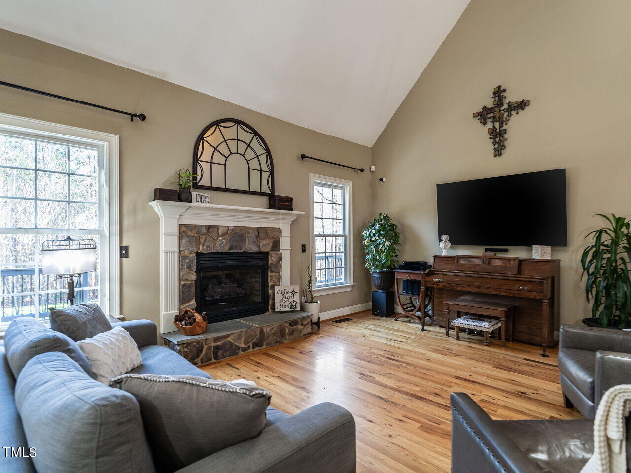 1173 Smith Creek Way