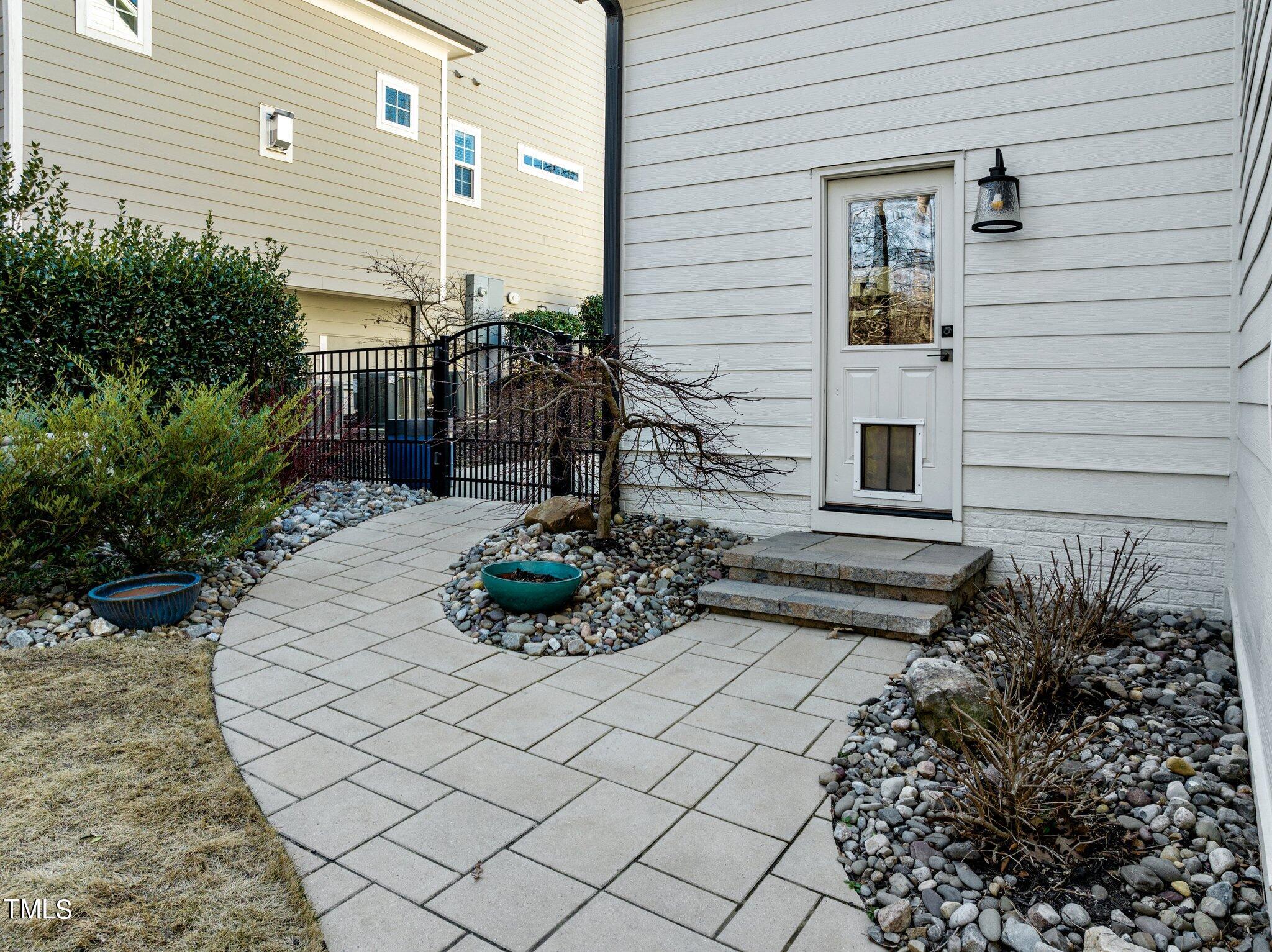 125 Roseroot Court