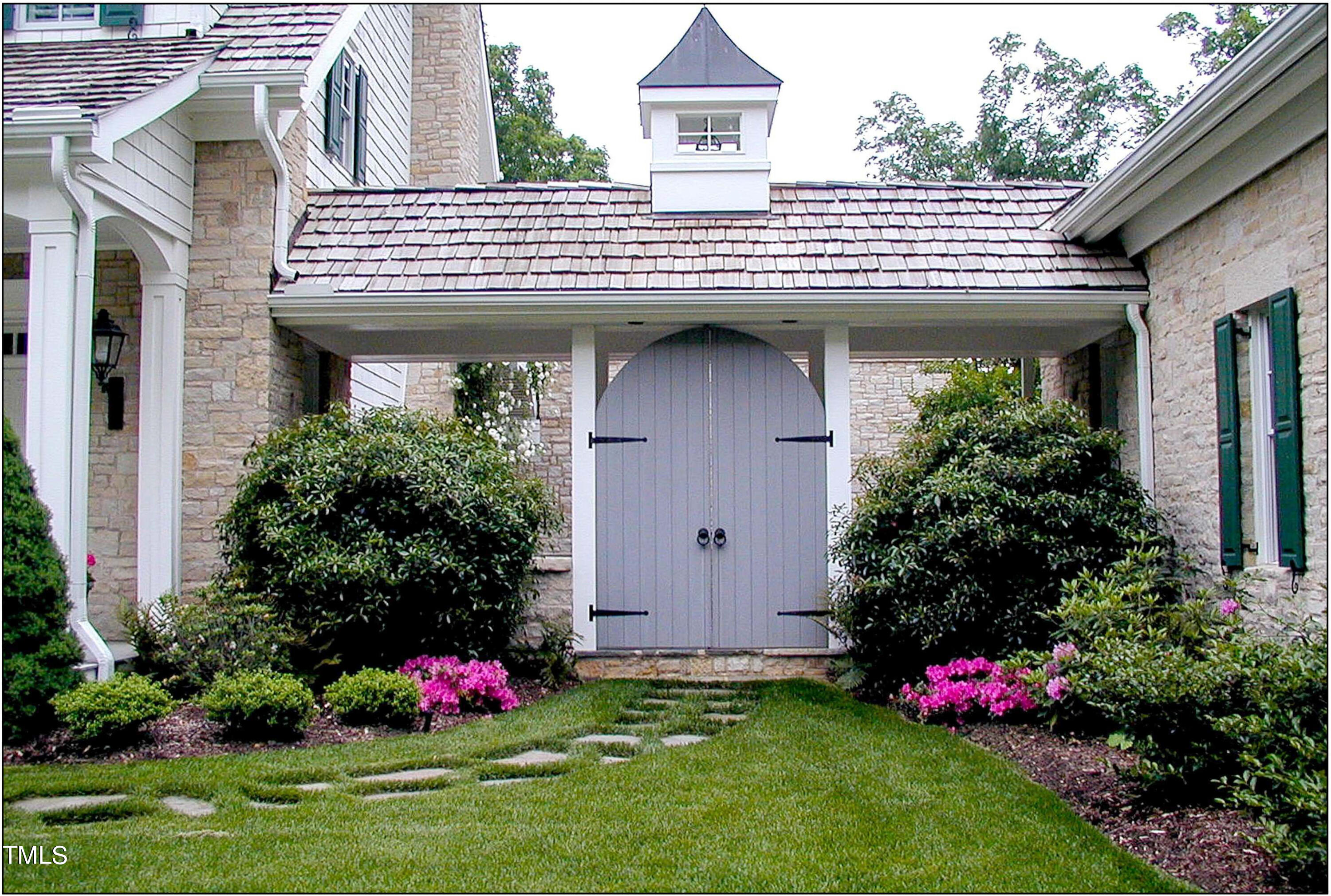32533 Archdale