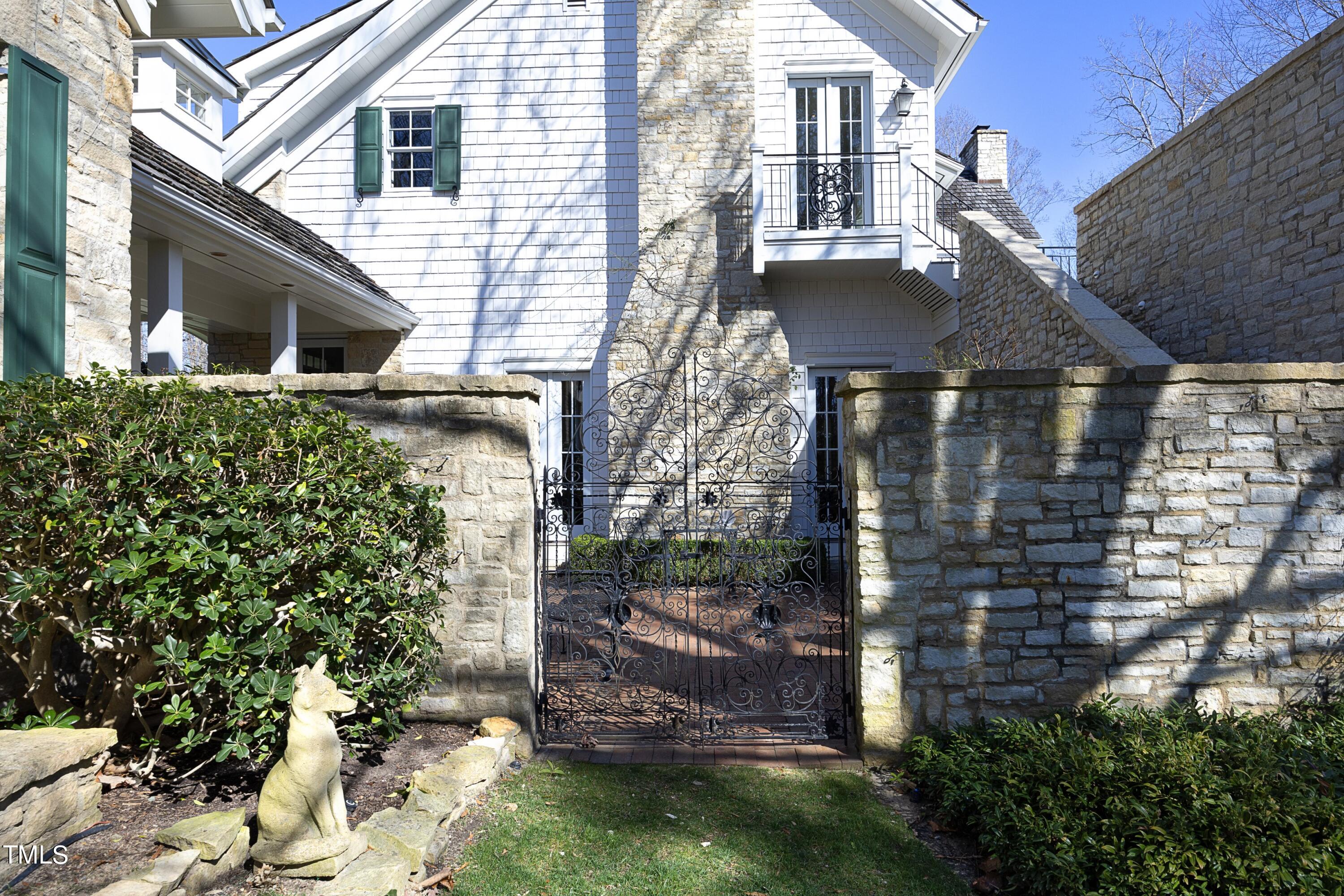 32533 Archdale
