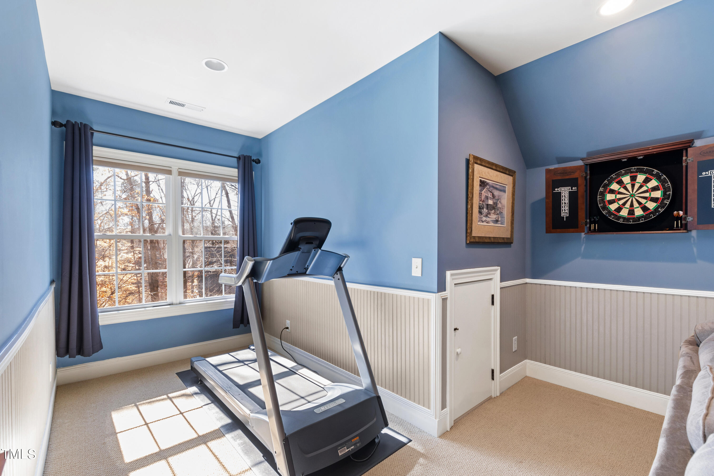 1012 Quiet Ridge Circle