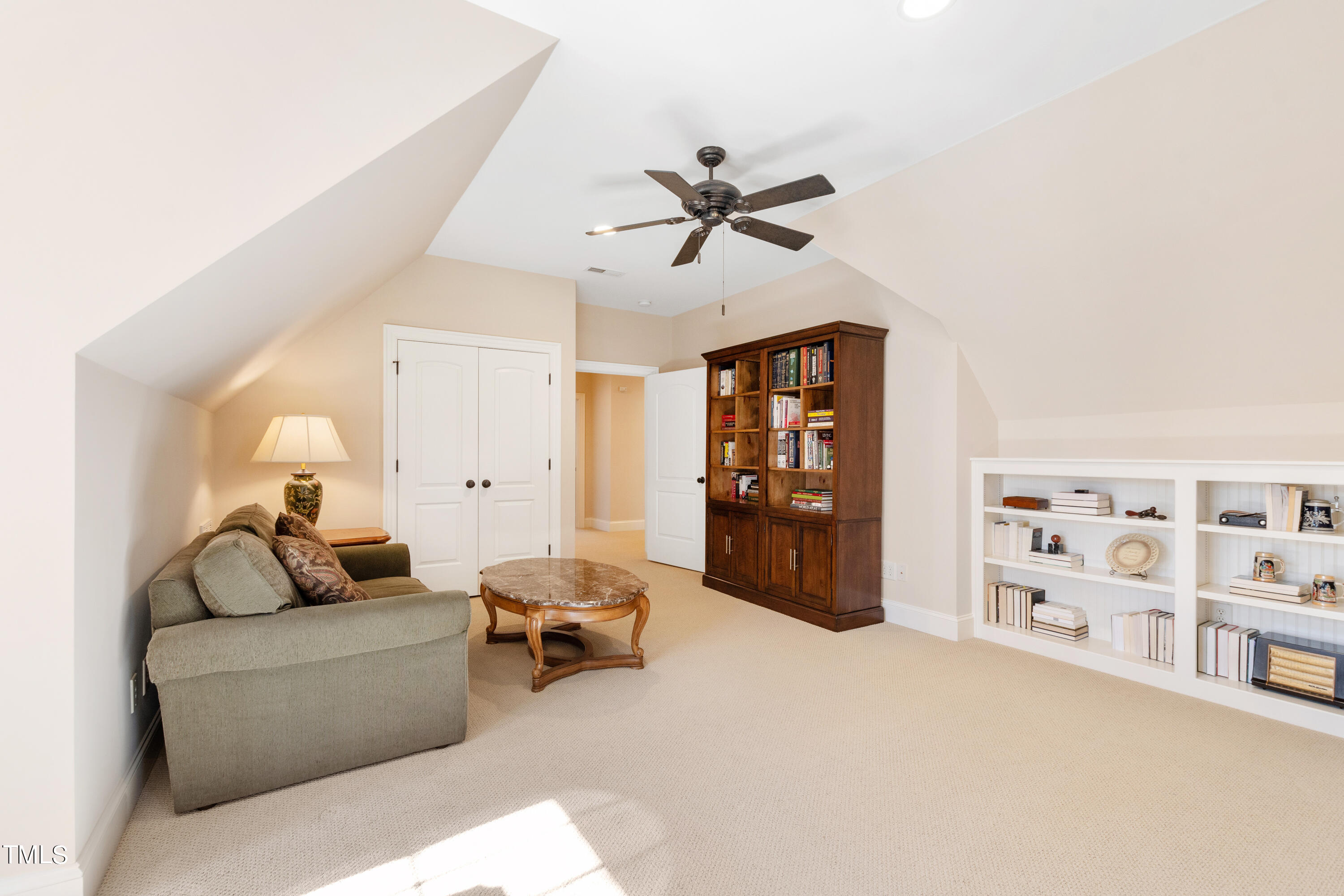 1012 Quiet Ridge Circle