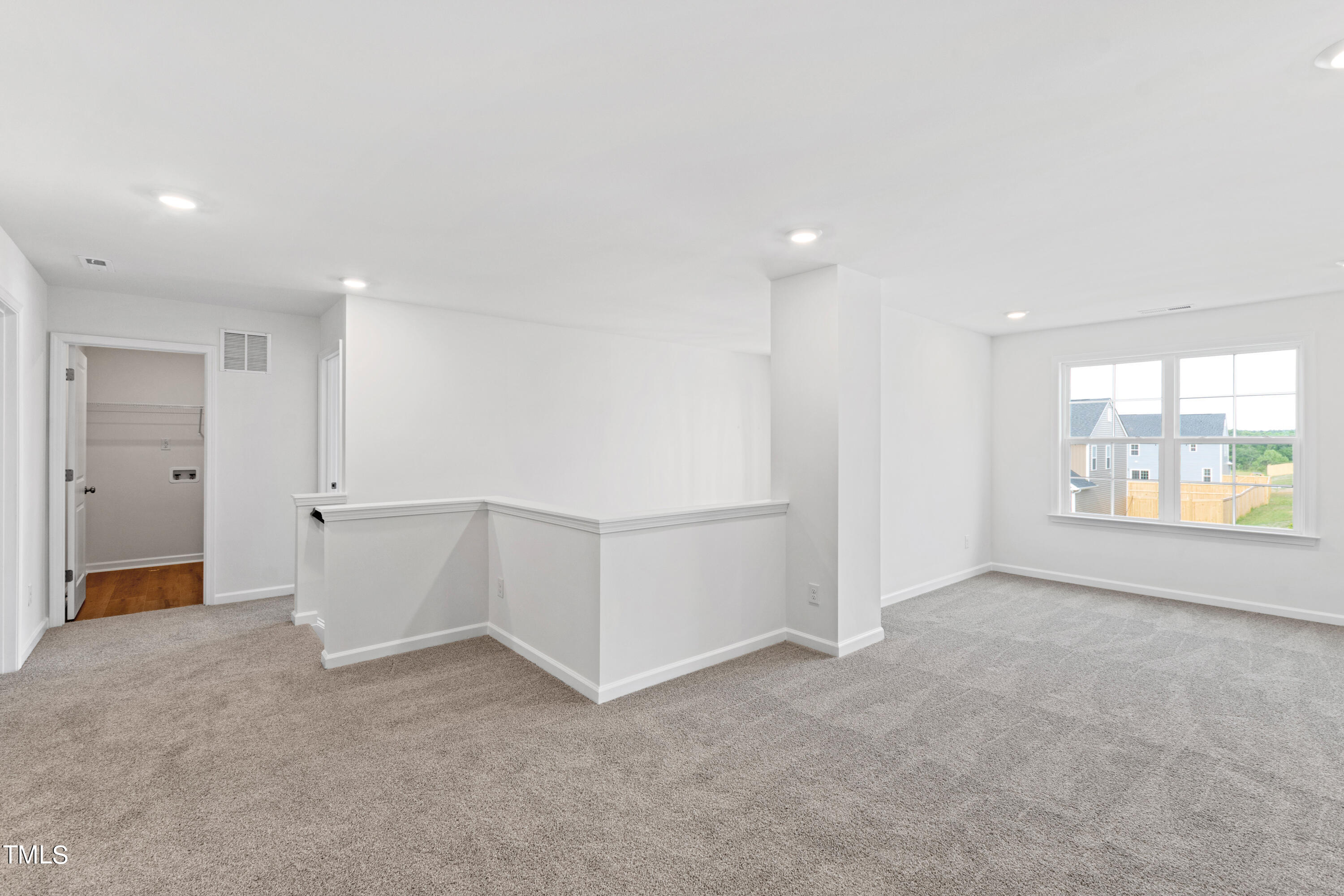 365 Oak Park Boulevard