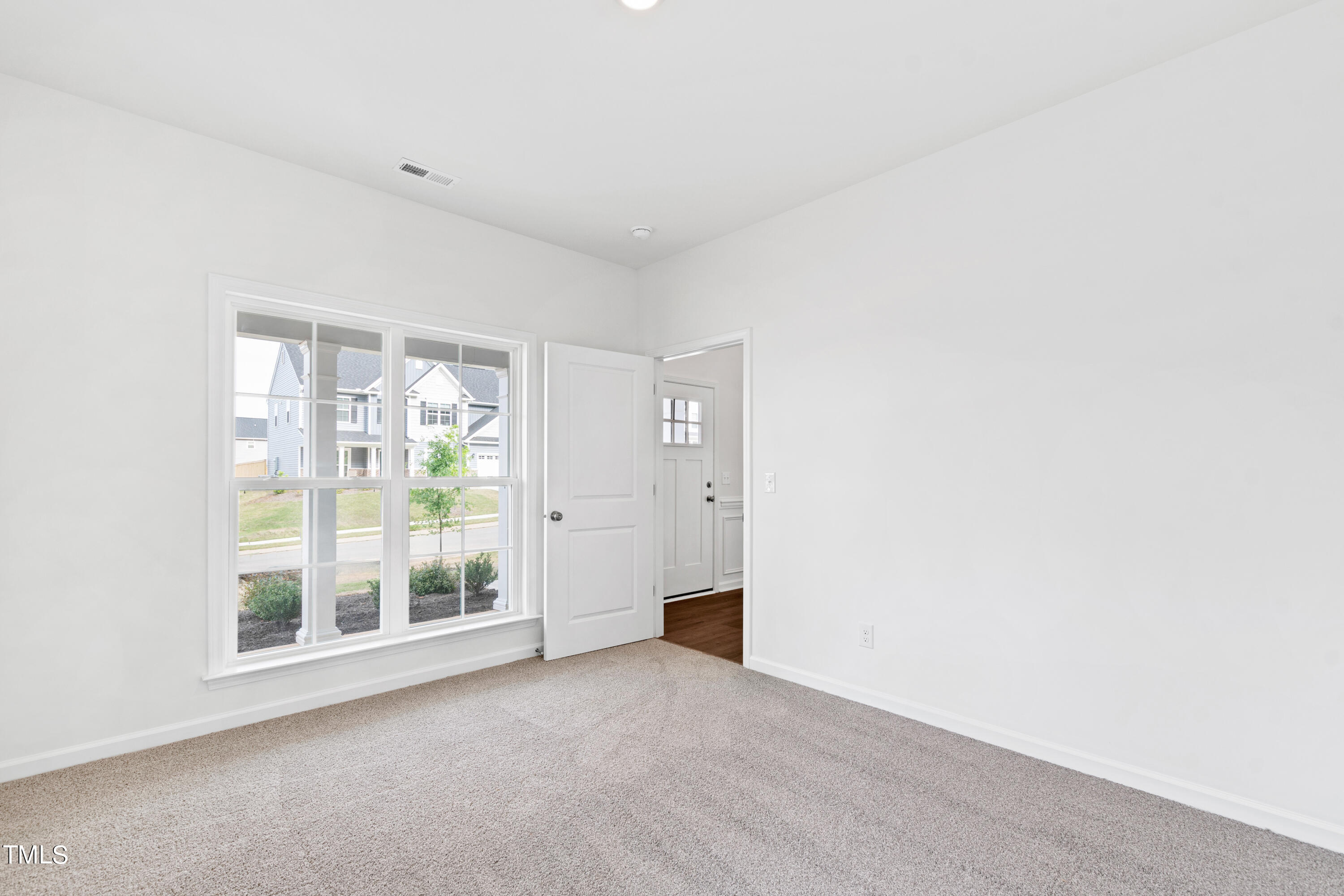 365 Oak Park Boulevard