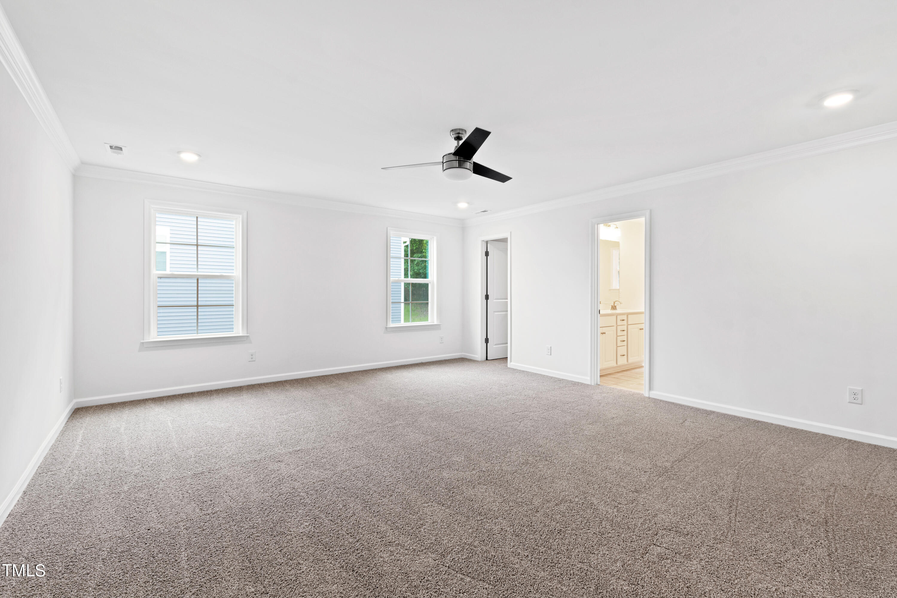 365 Oak Park Boulevard