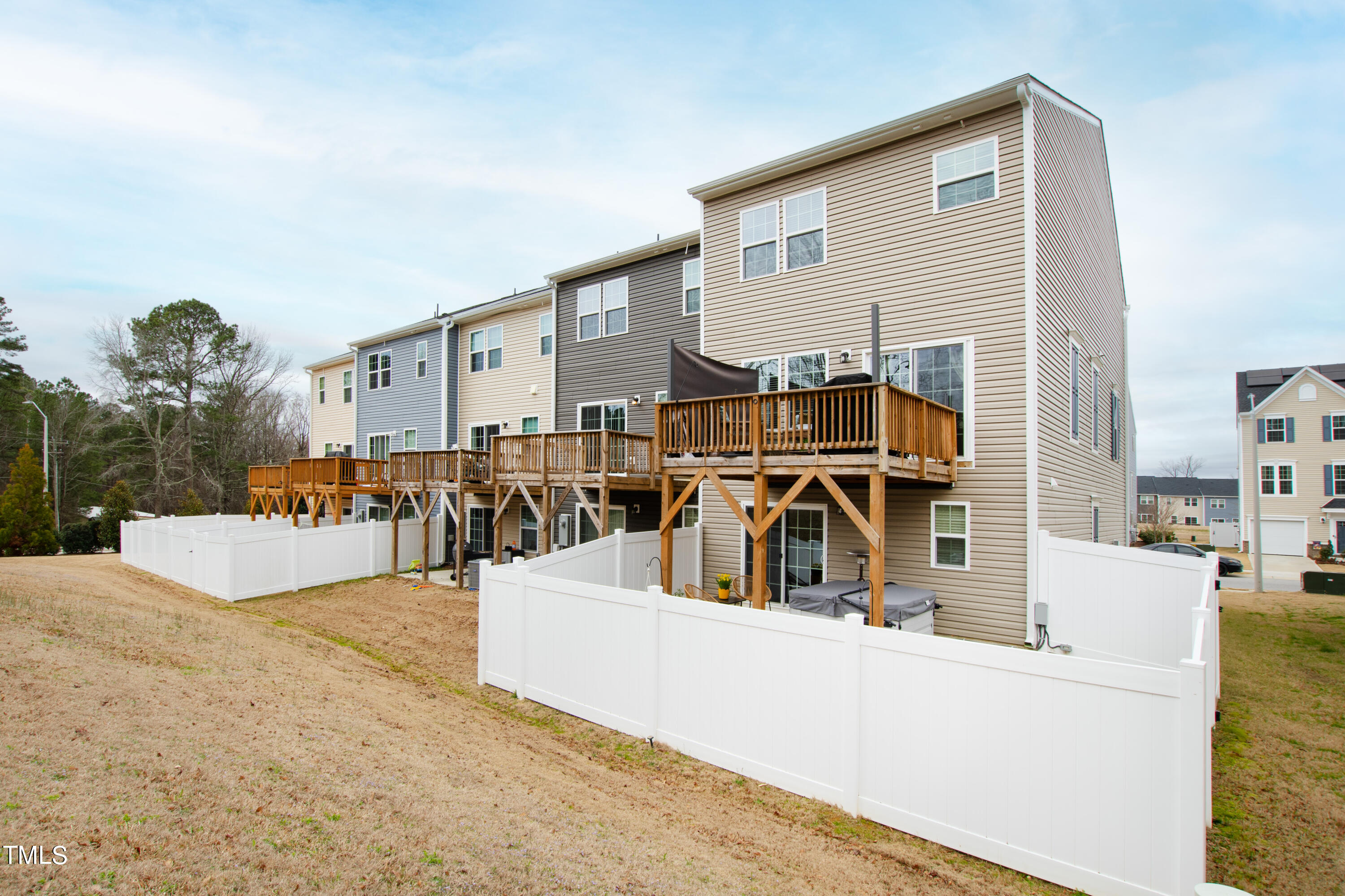 937 Arnold Place Drive