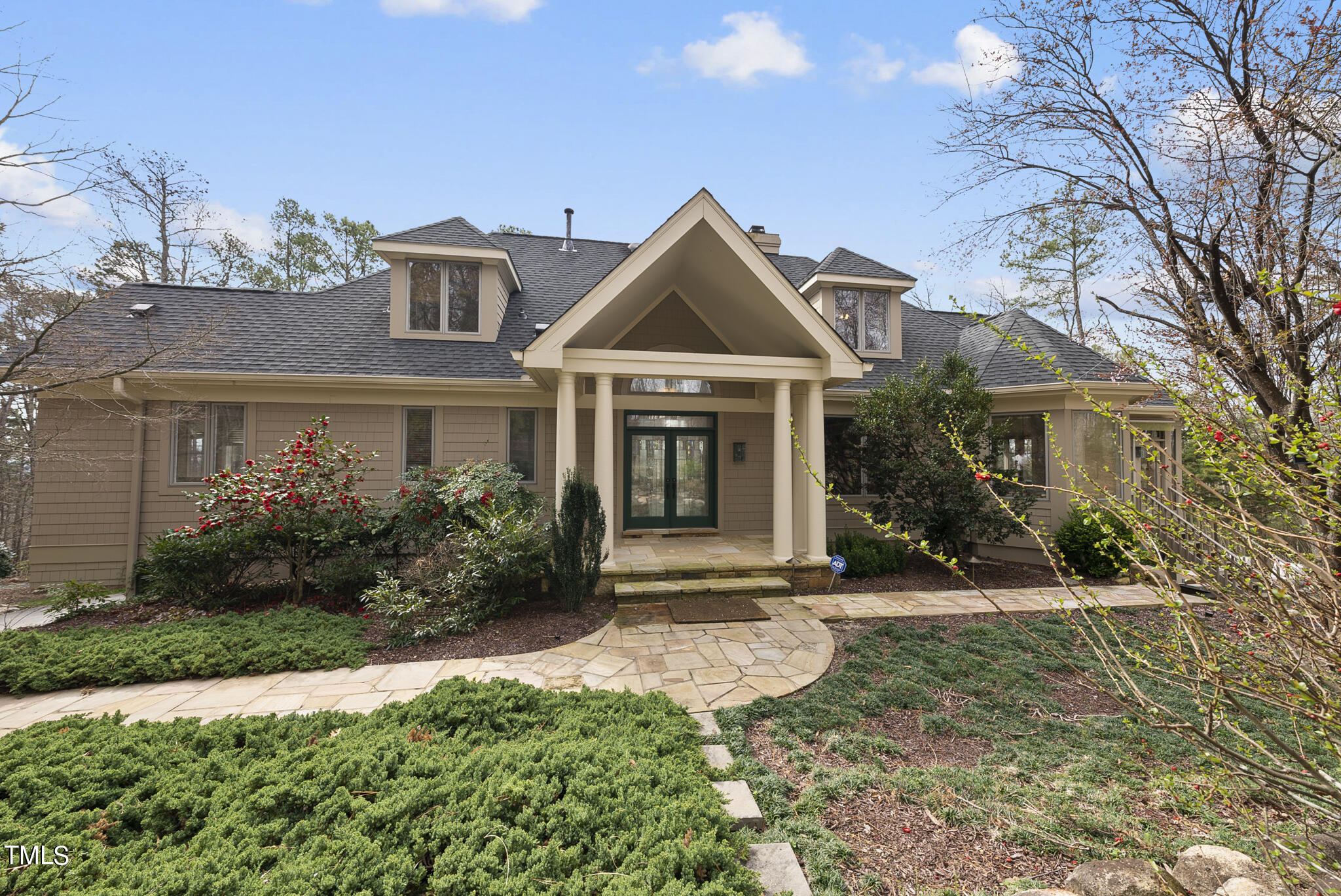 11512 Governors Drive