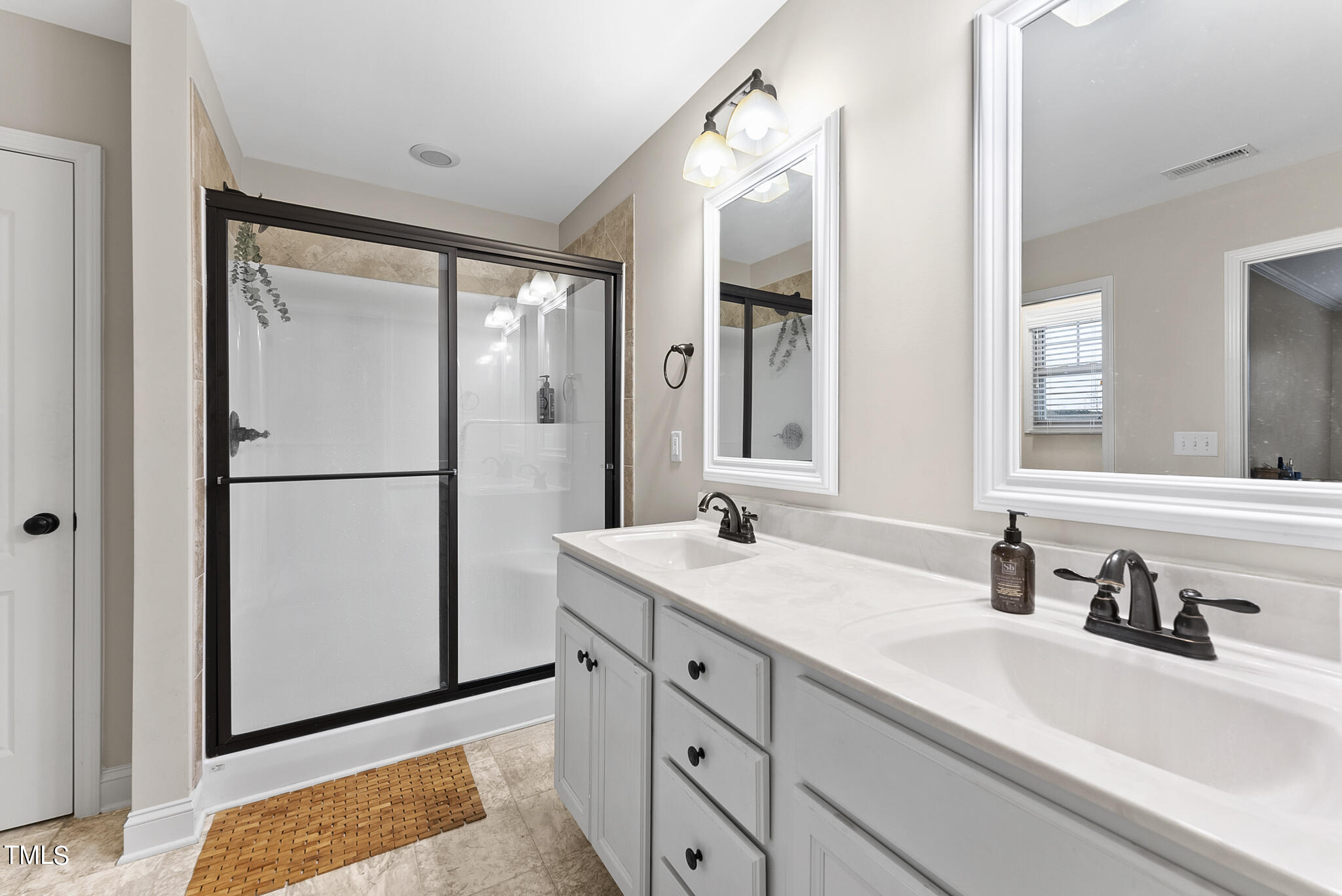 22 Vistas Court
