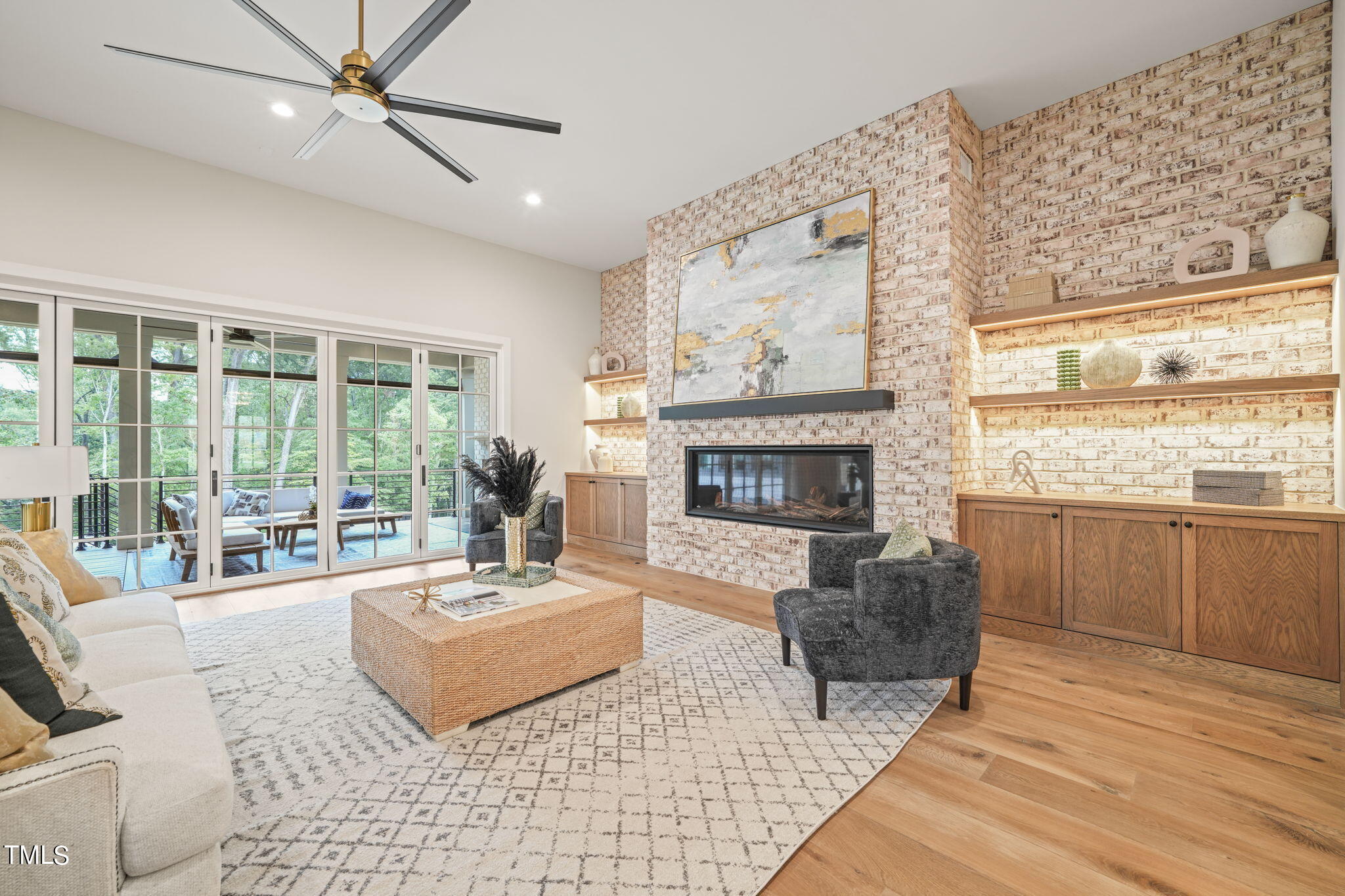9008 Meadow Pointe Court
