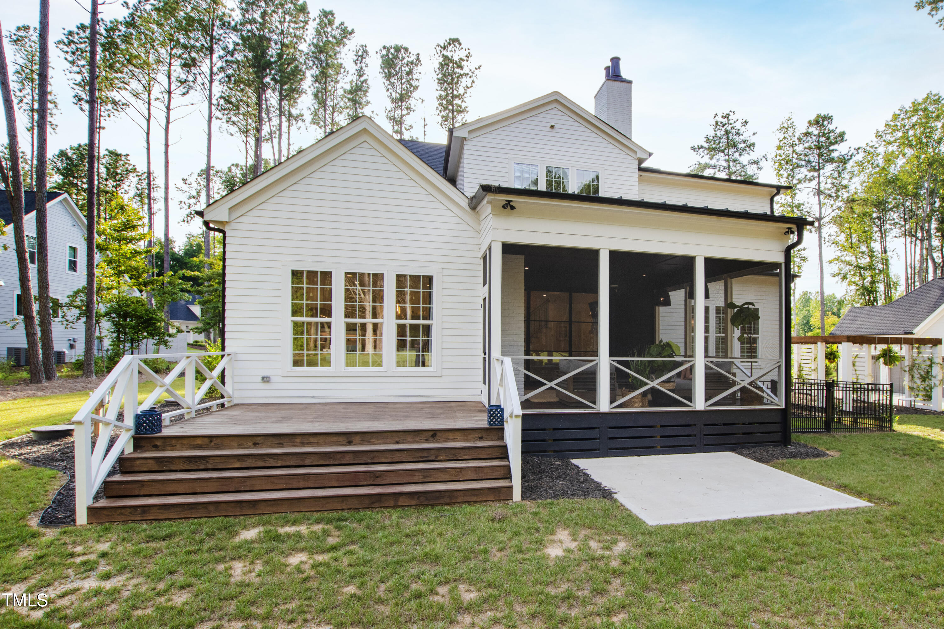 522 Stonecrest Way