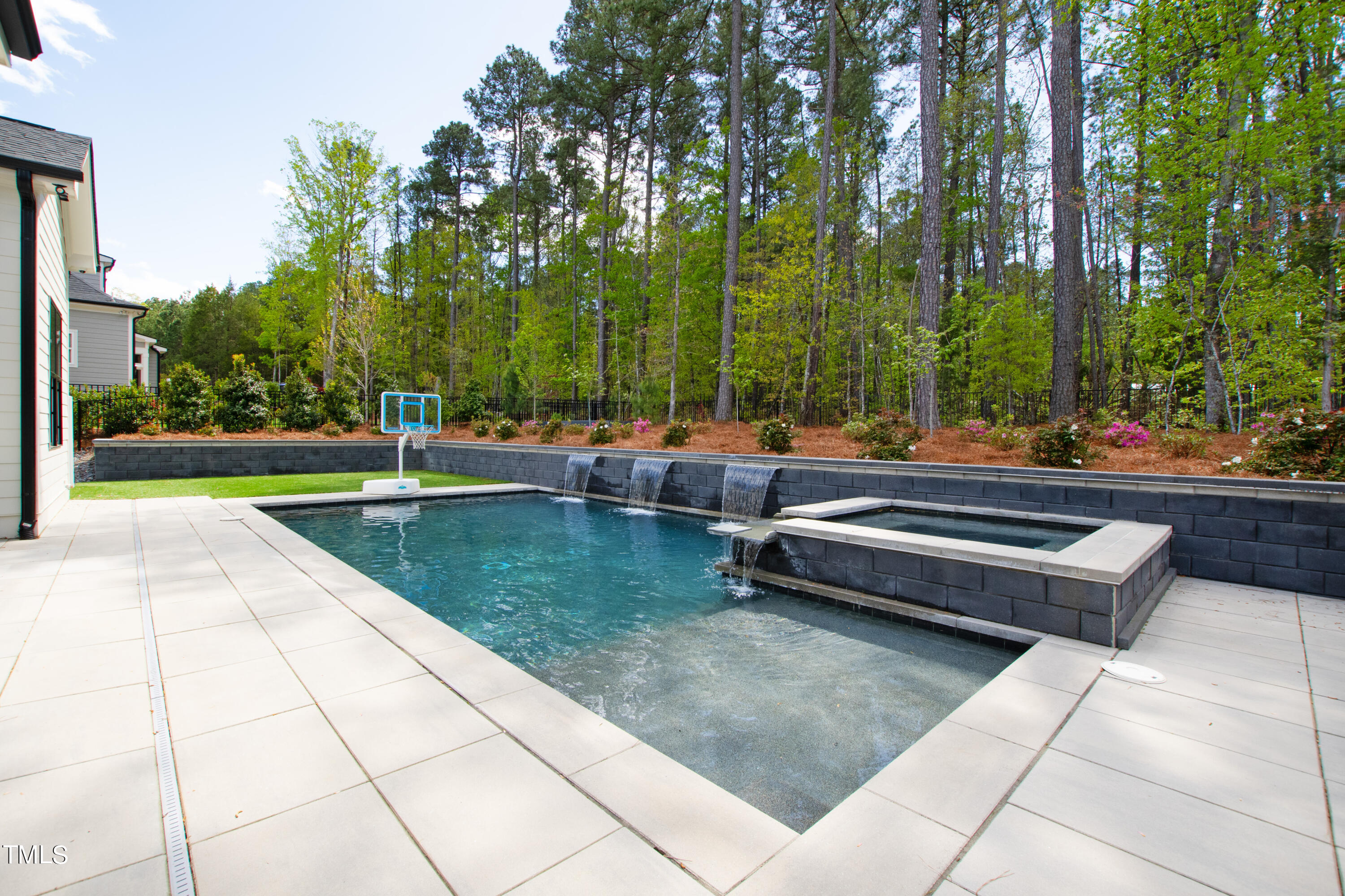 1233 Montvale Ridge Drive