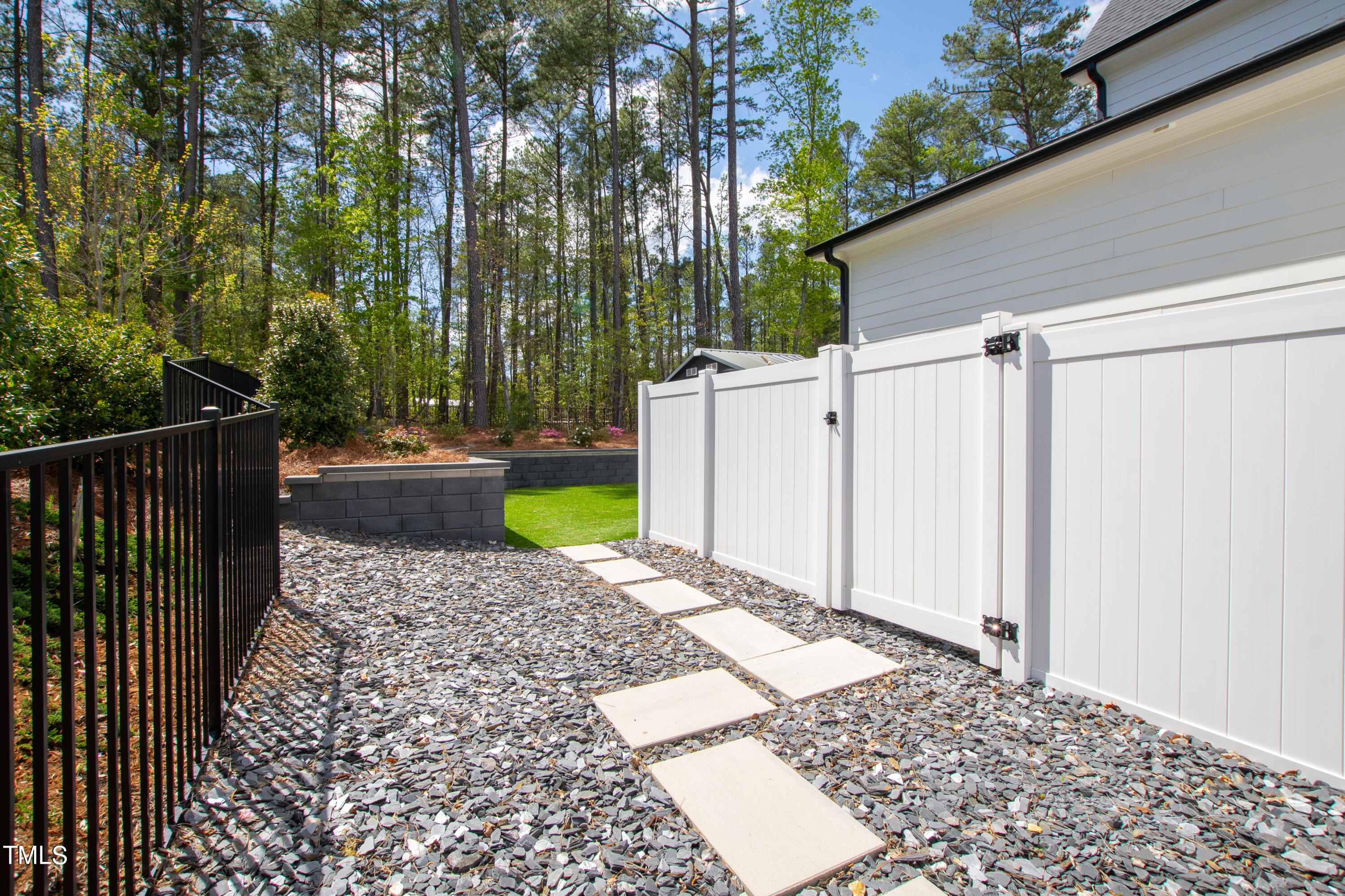 1233 Montvale Ridge Drive