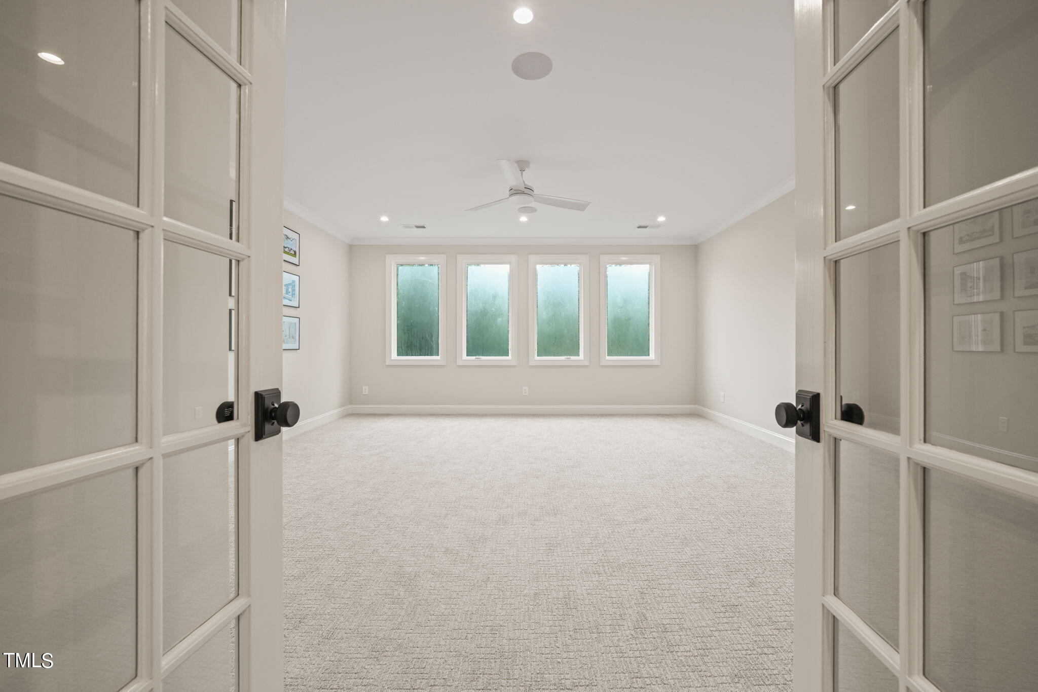 1621 Legacy Ridge Lane