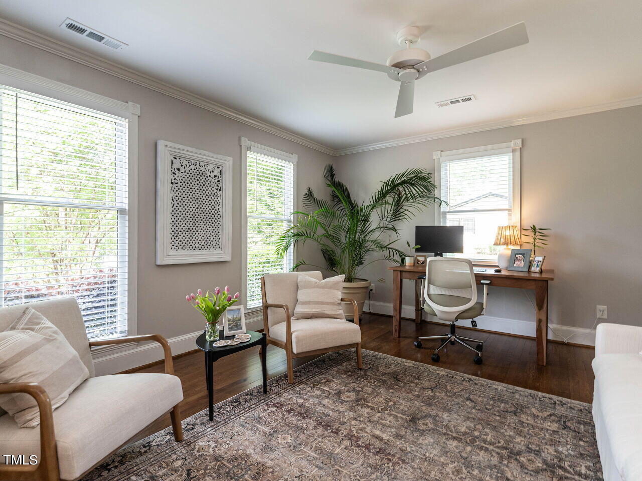 7800 Vauxhill Drive