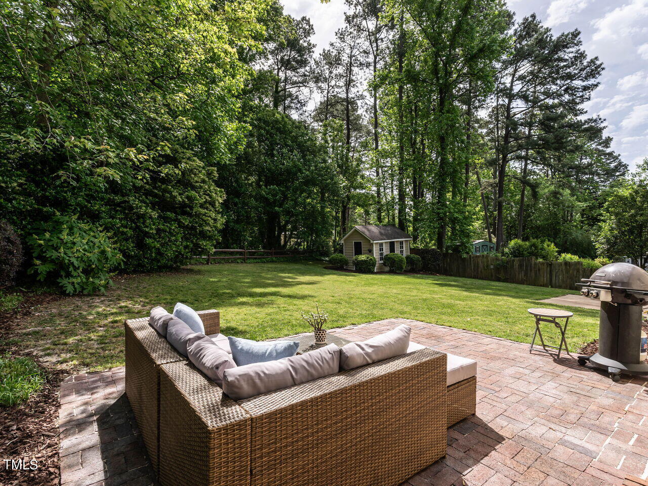 7800 Vauxhill Drive