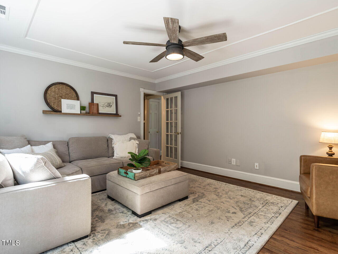 7800 Vauxhill Drive