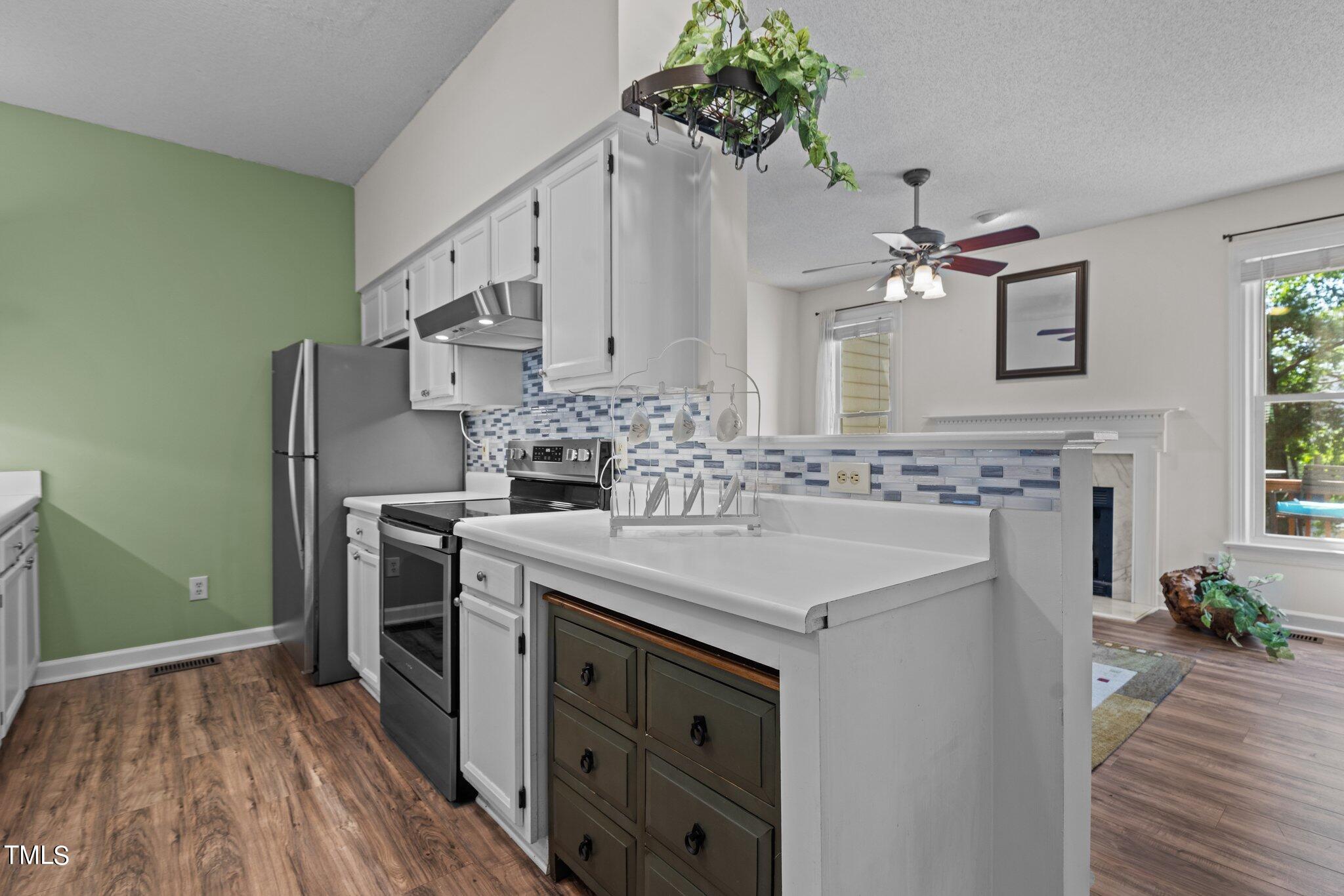 103 Windward Court