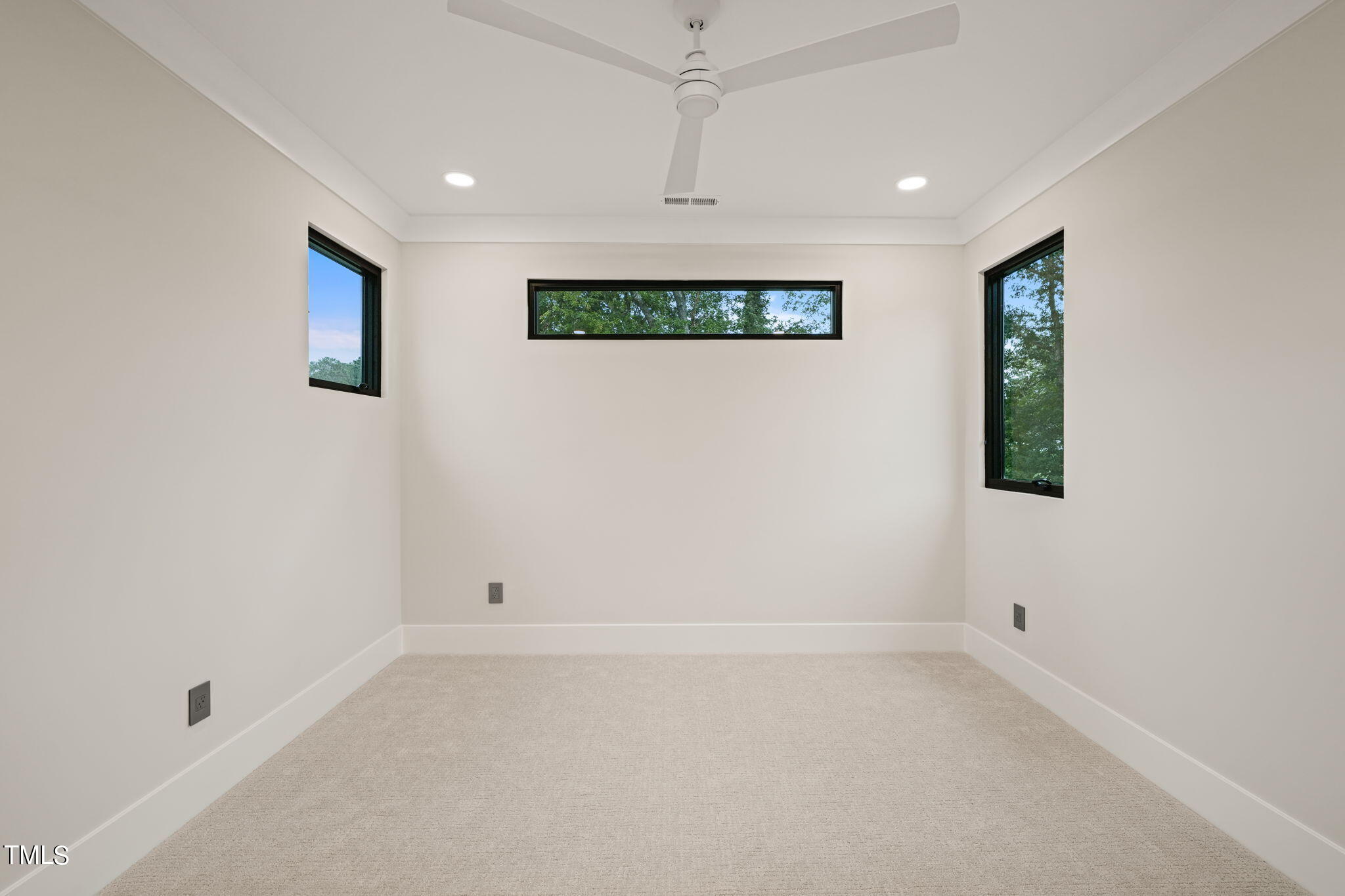1701 Legacy Ridge Lane