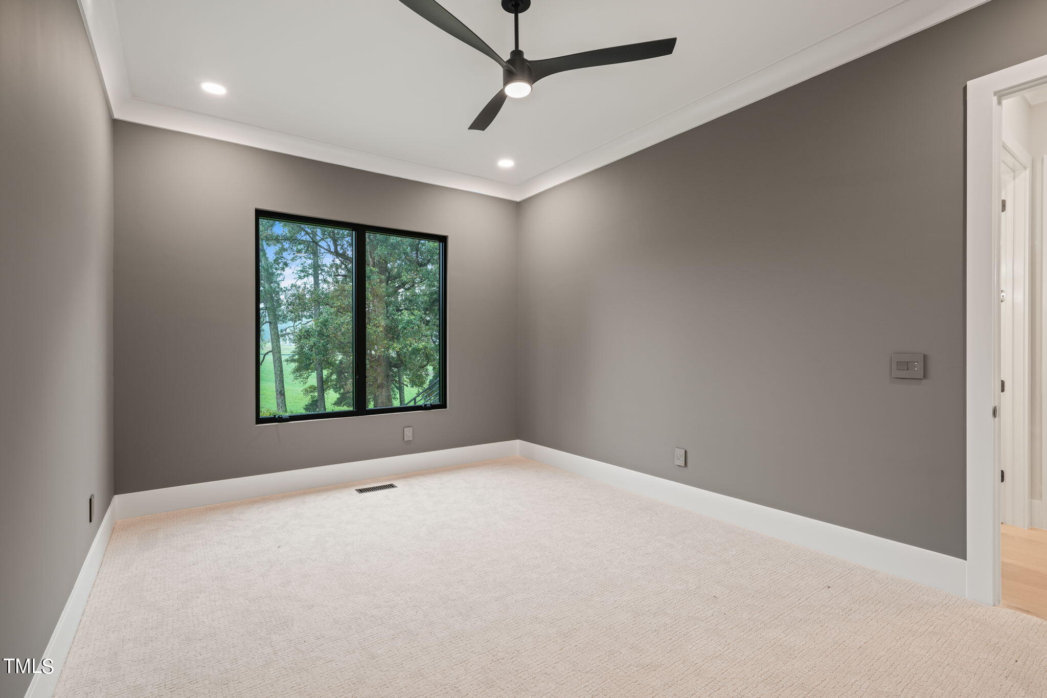 1701 Legacy Ridge Lane