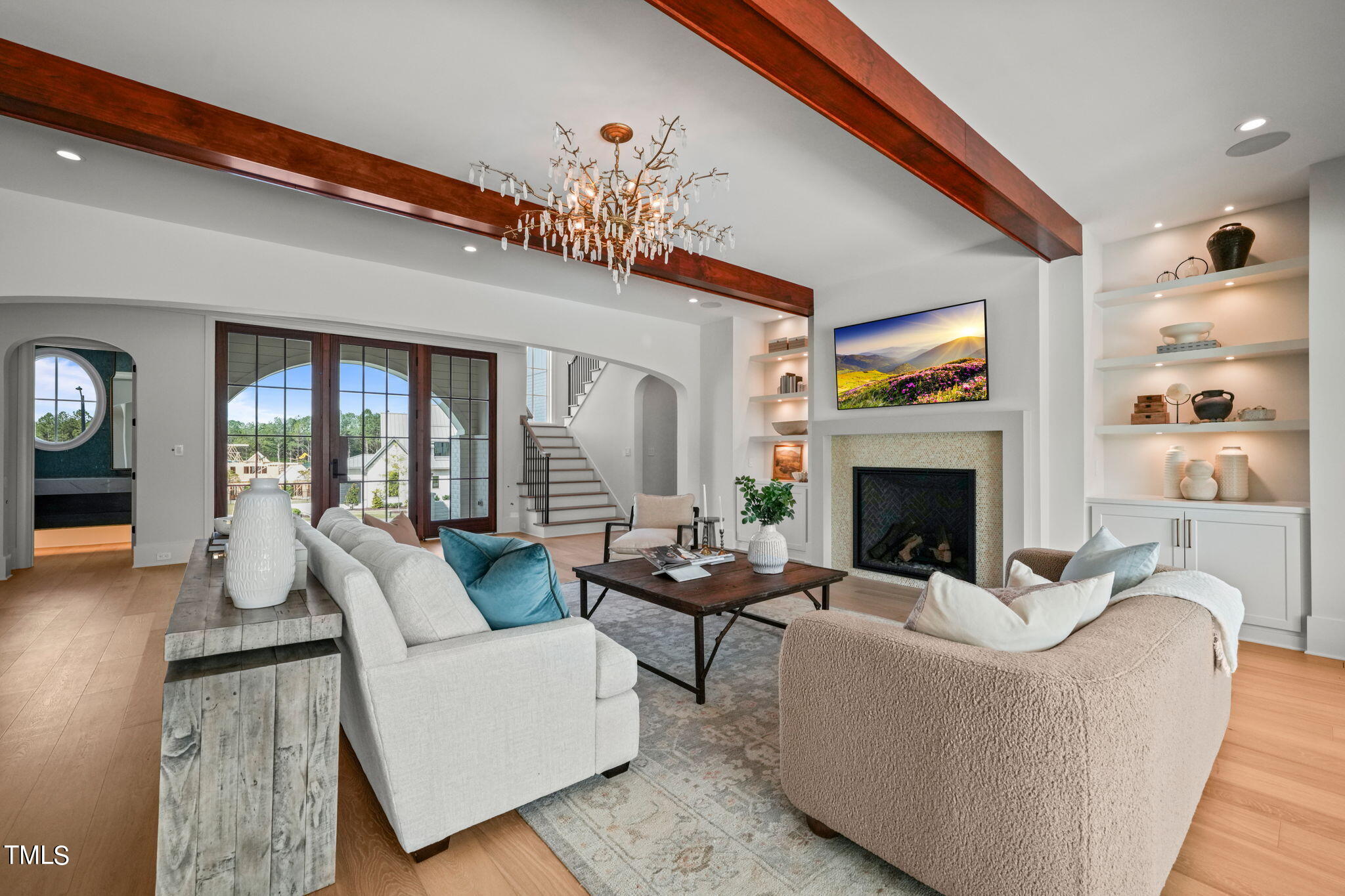 8916 Grand Highland Way