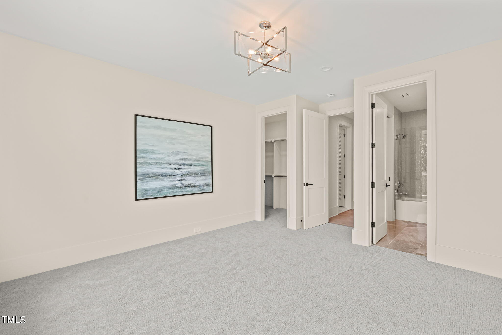 8916 Grand Highland Way