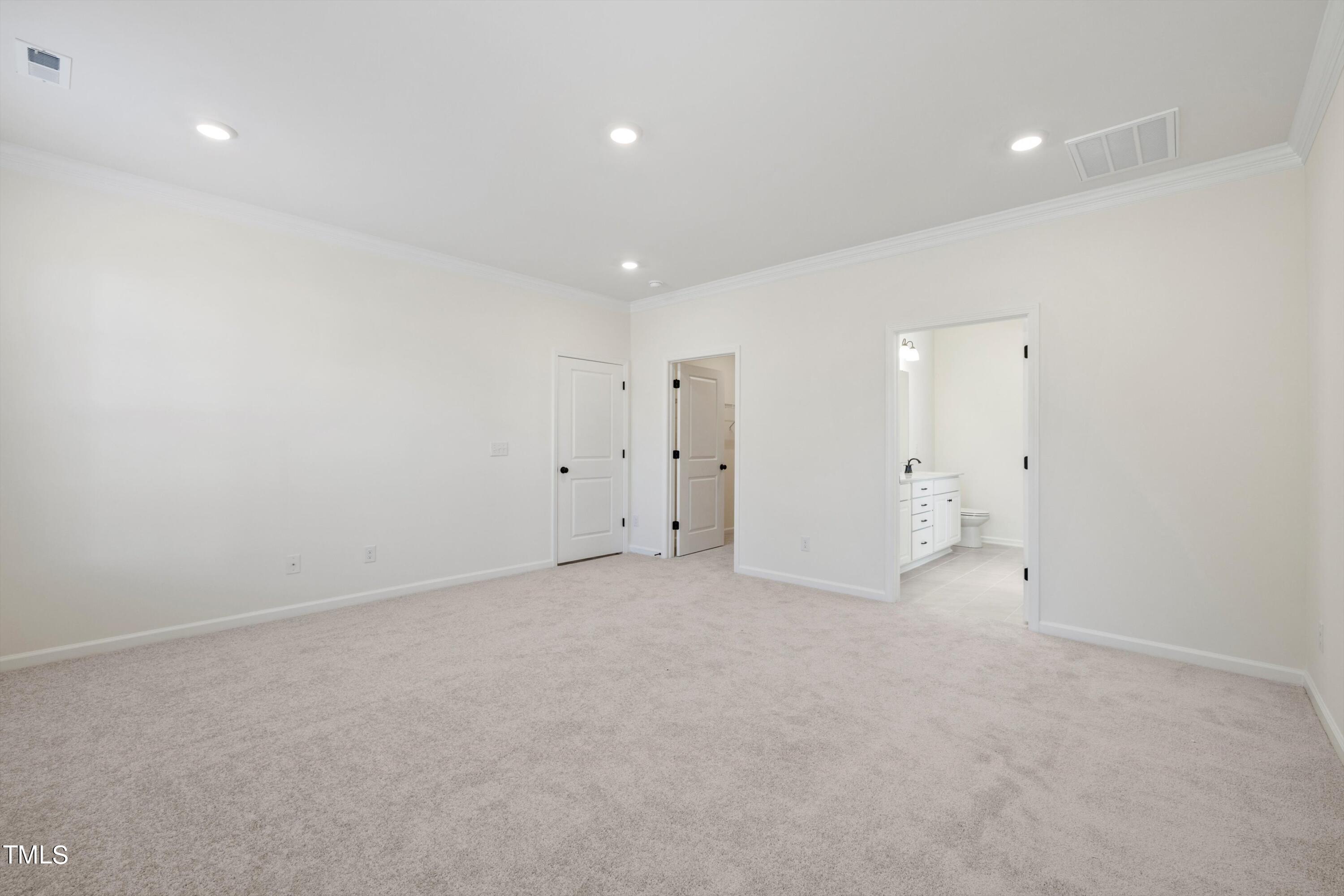 380 Oak Park Boulevard