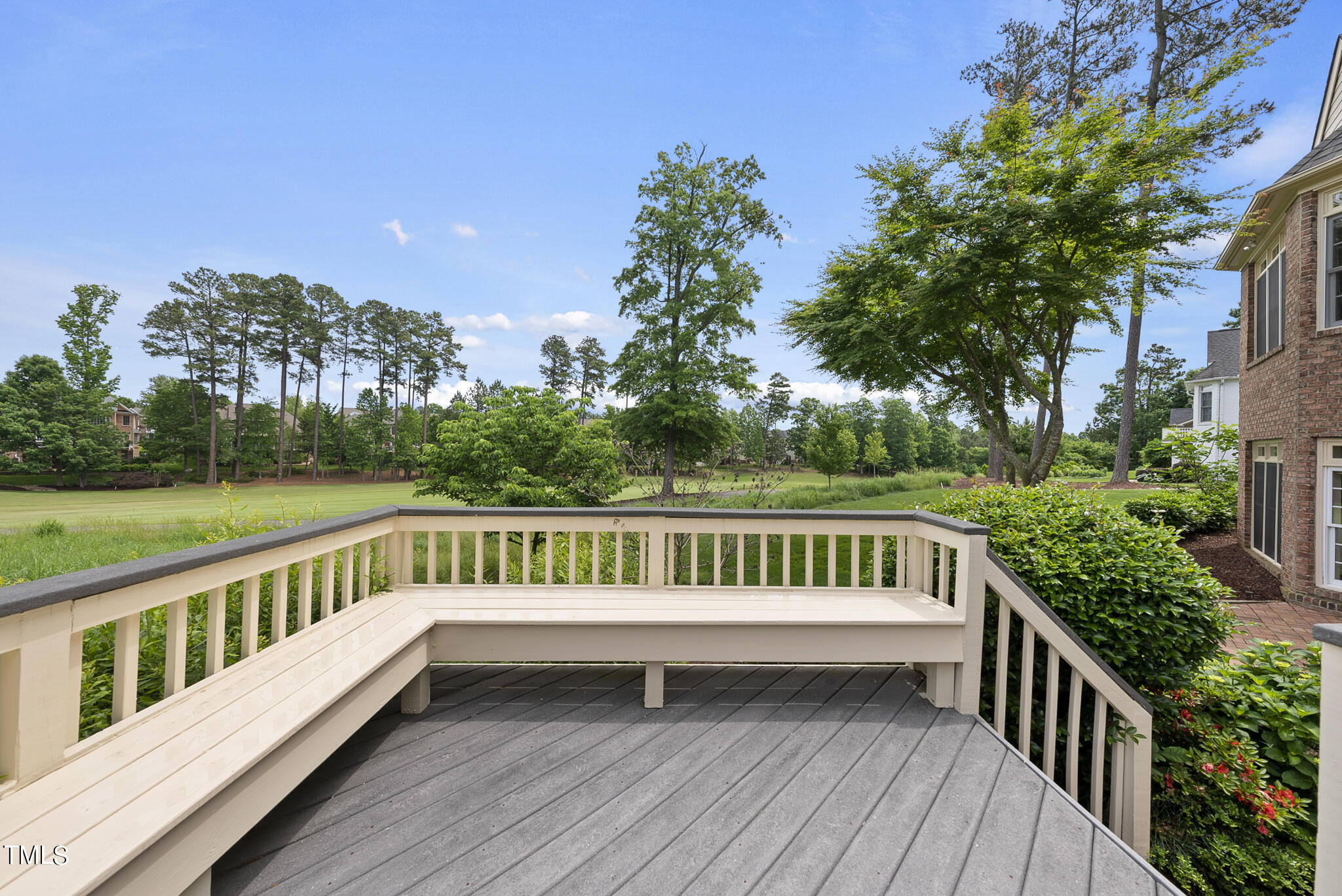 9216 Winged Thistle Court