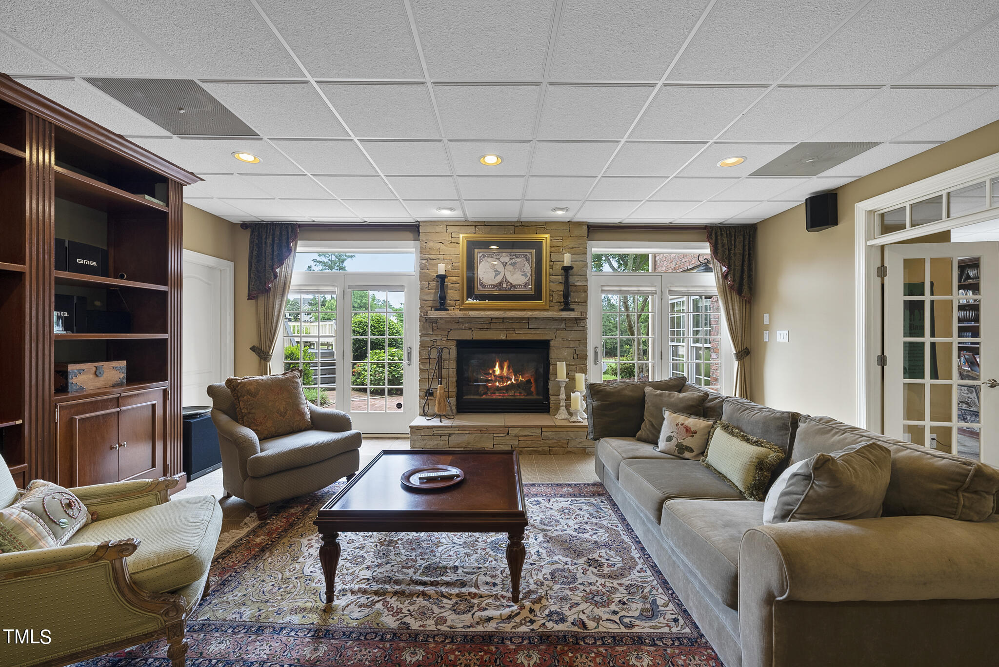 9216 Winged Thistle Court