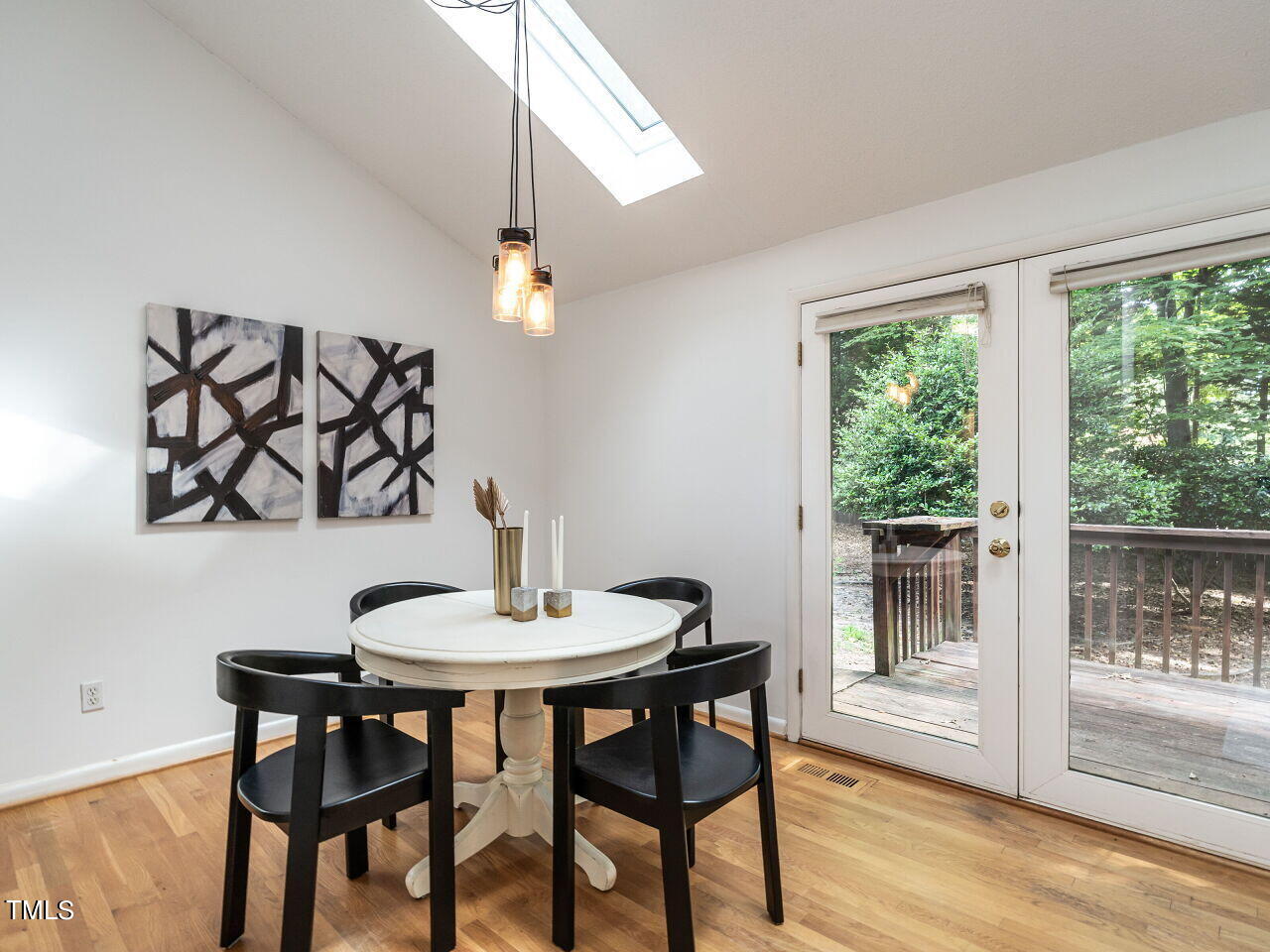 301 Ashebrook Drive