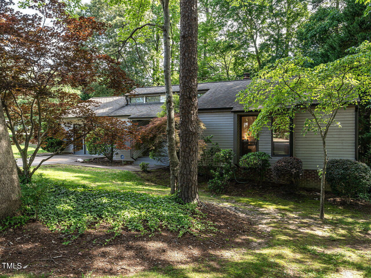 301 Ashebrook Drive