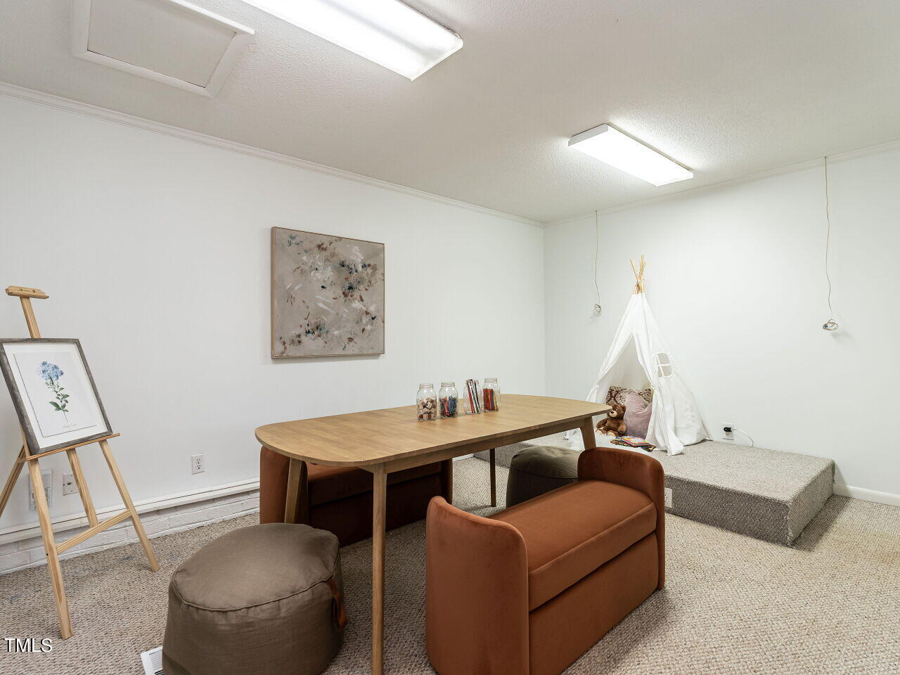301 Ashebrook Drive
