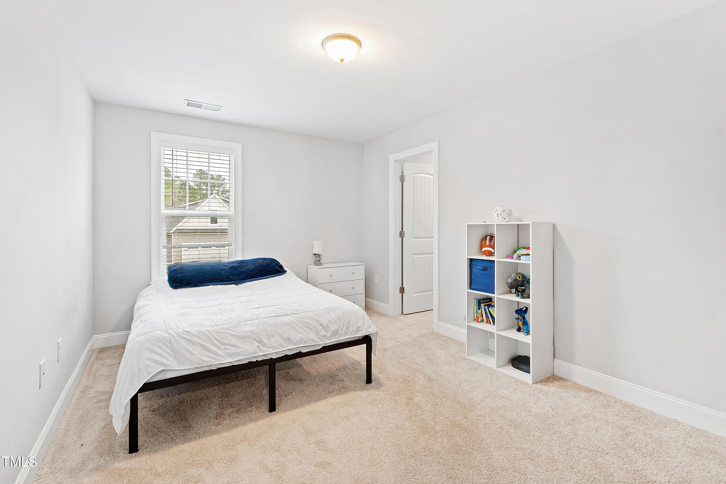 33 Ashpole Trail