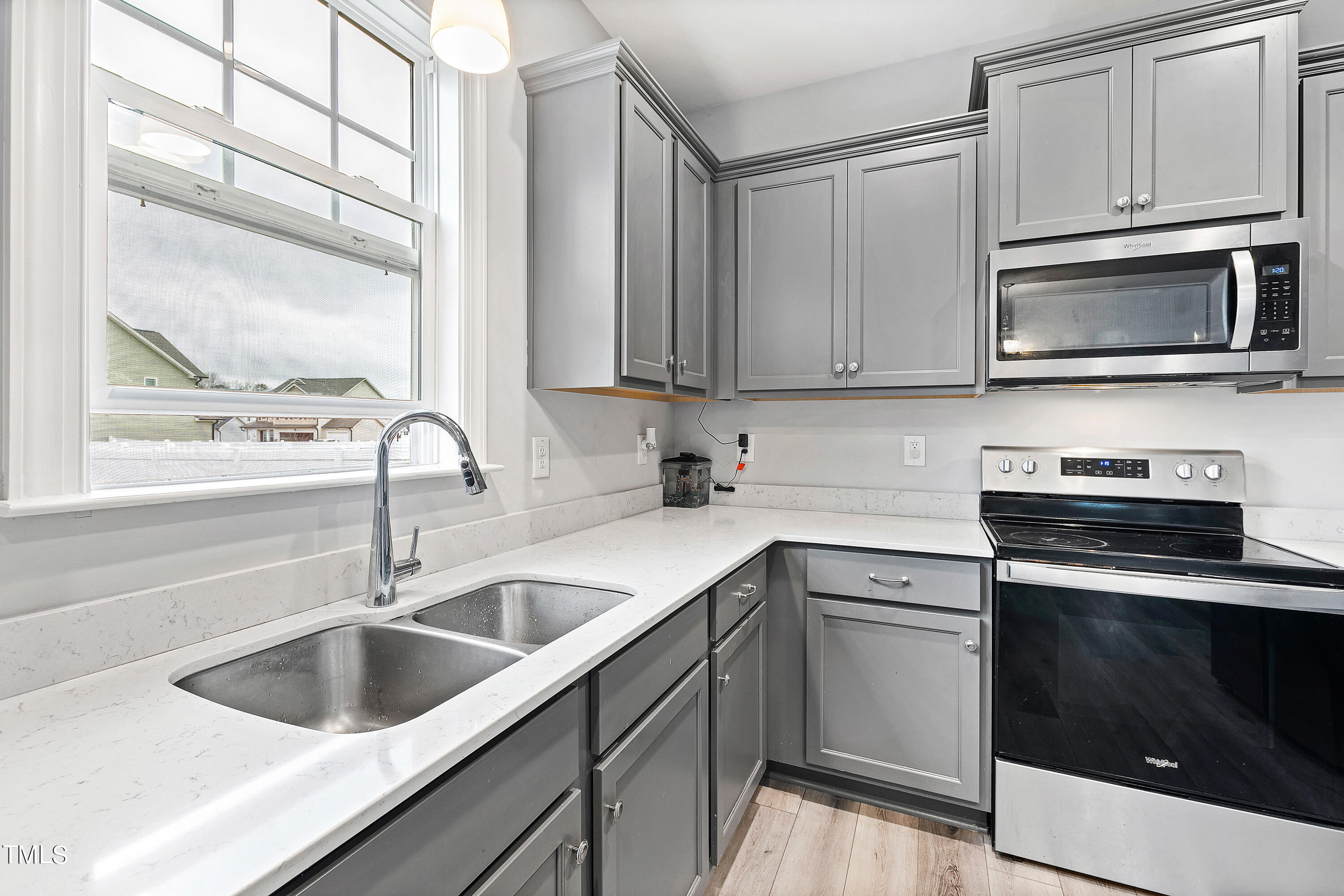 33 Ashpole Trail