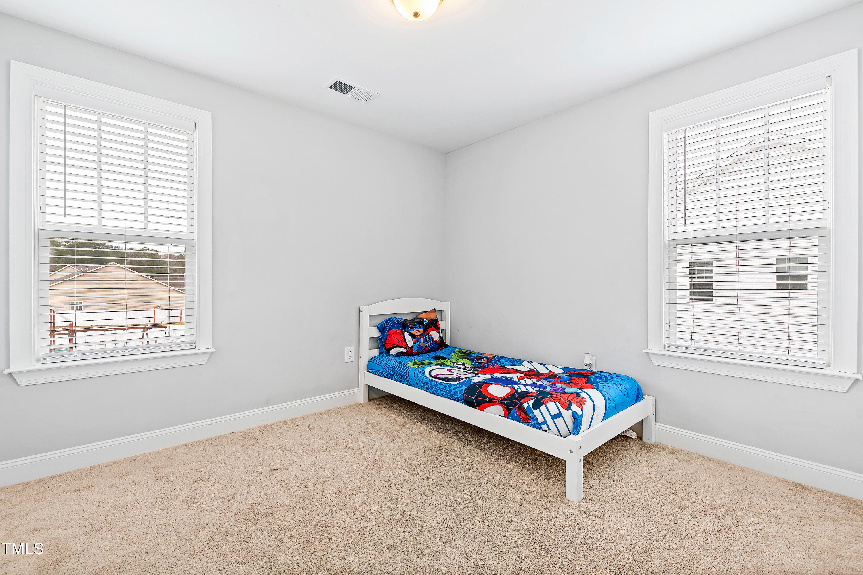 33 Ashpole Trail