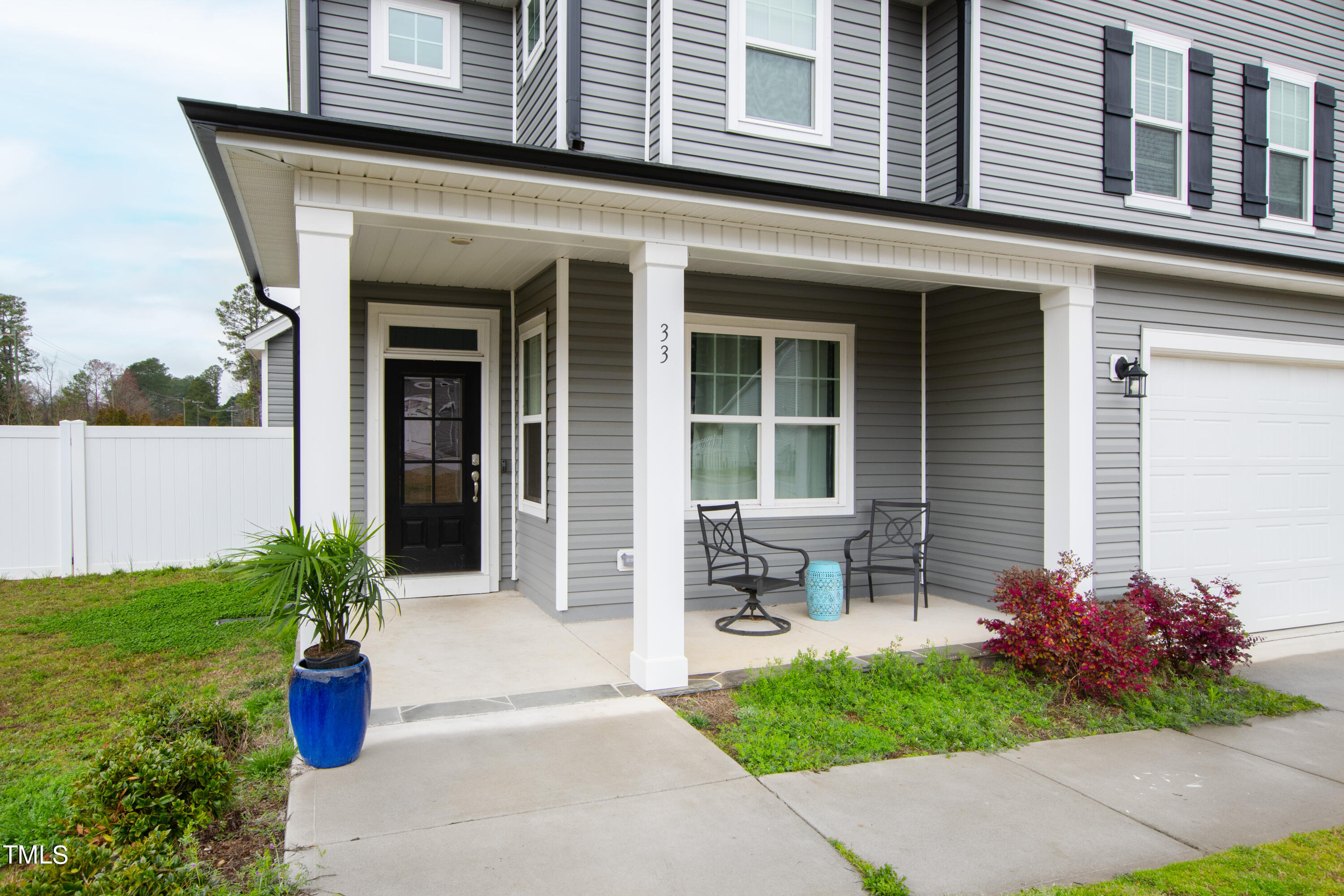 33 Ashpole Trail