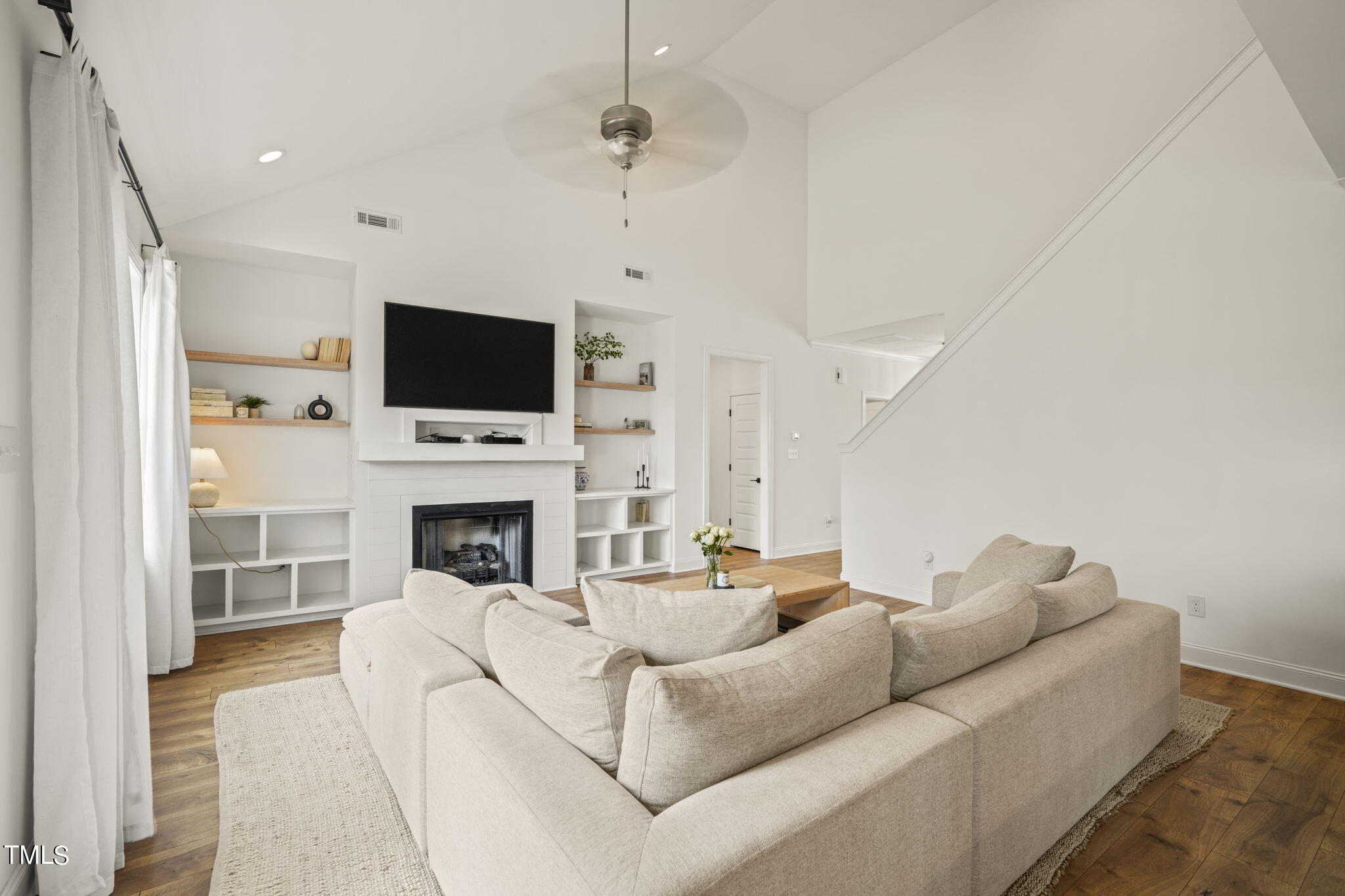 37 Sagebrook Court