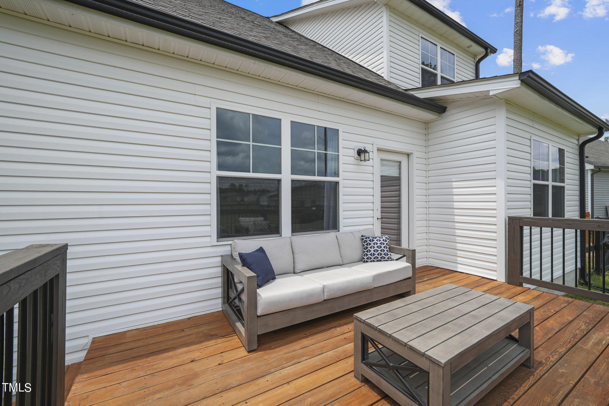 37 Sagebrook Court