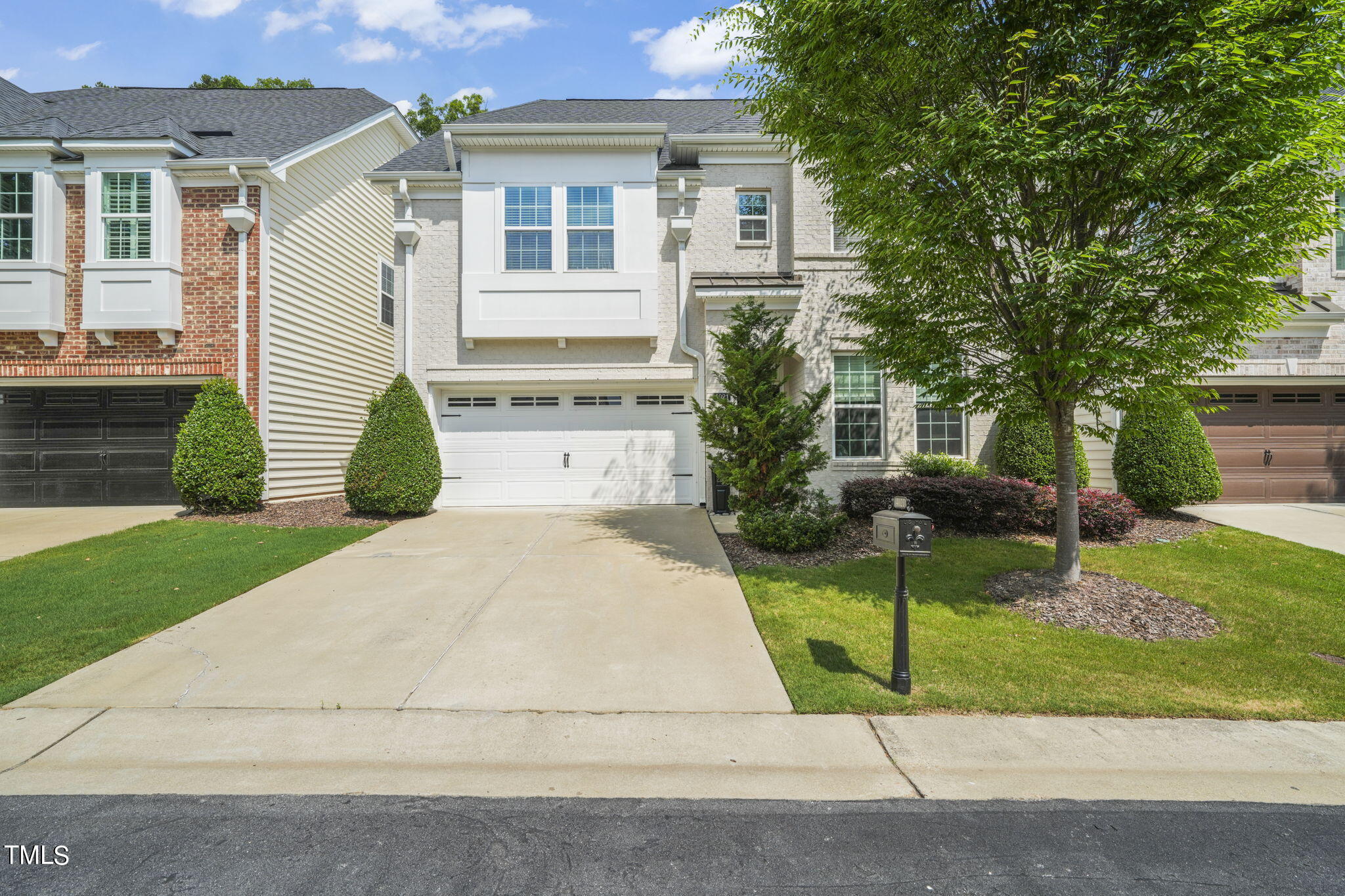 4021 Periwinkle Blue Lane
