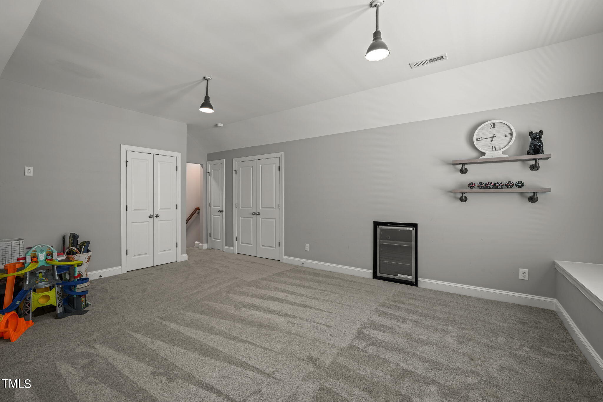 4021 Periwinkle Blue Lane